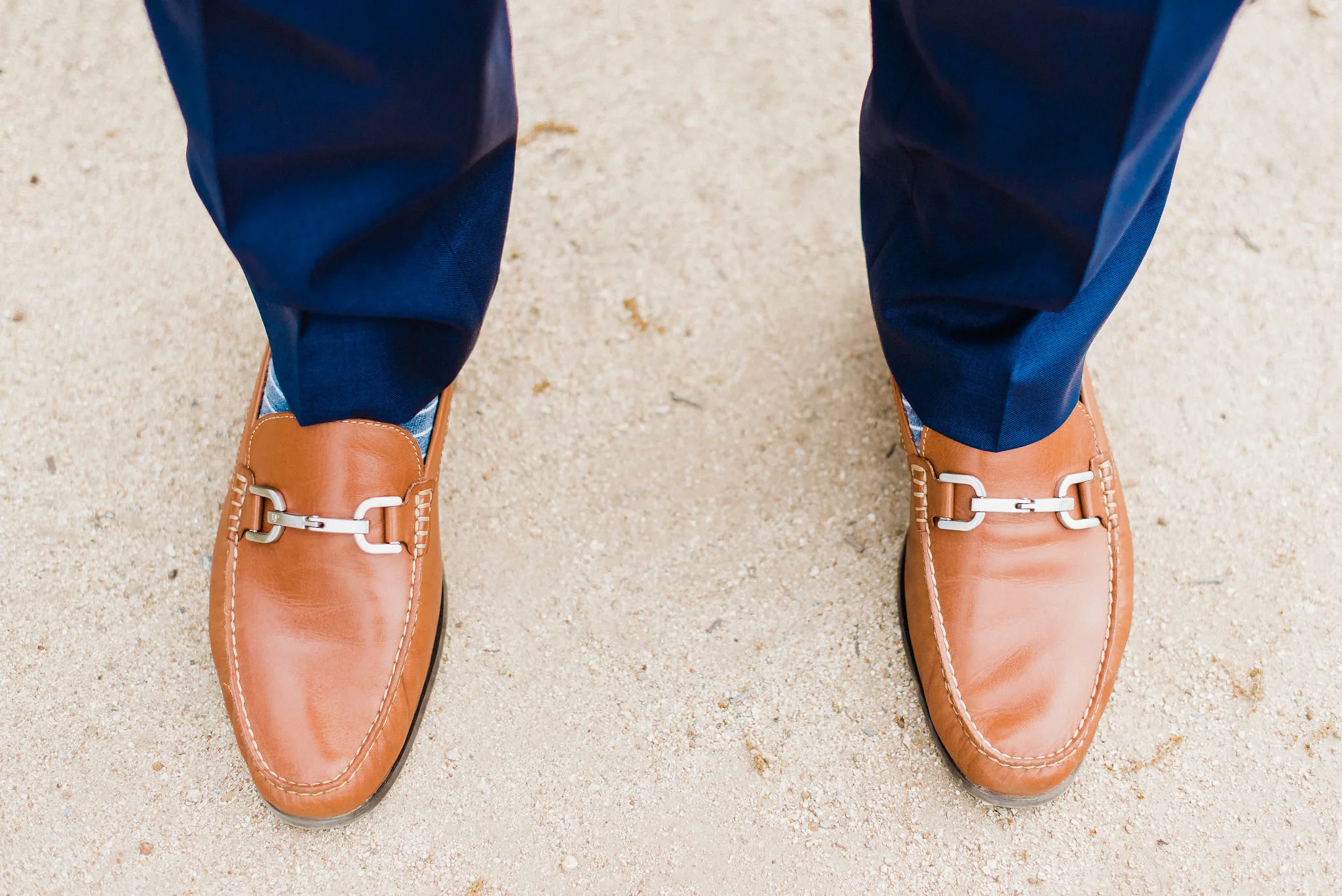 www.santabarbarawedding.com | Grace Kathryn Photo | Santa Barbara Courthouse Elopement | Groom's Shoes