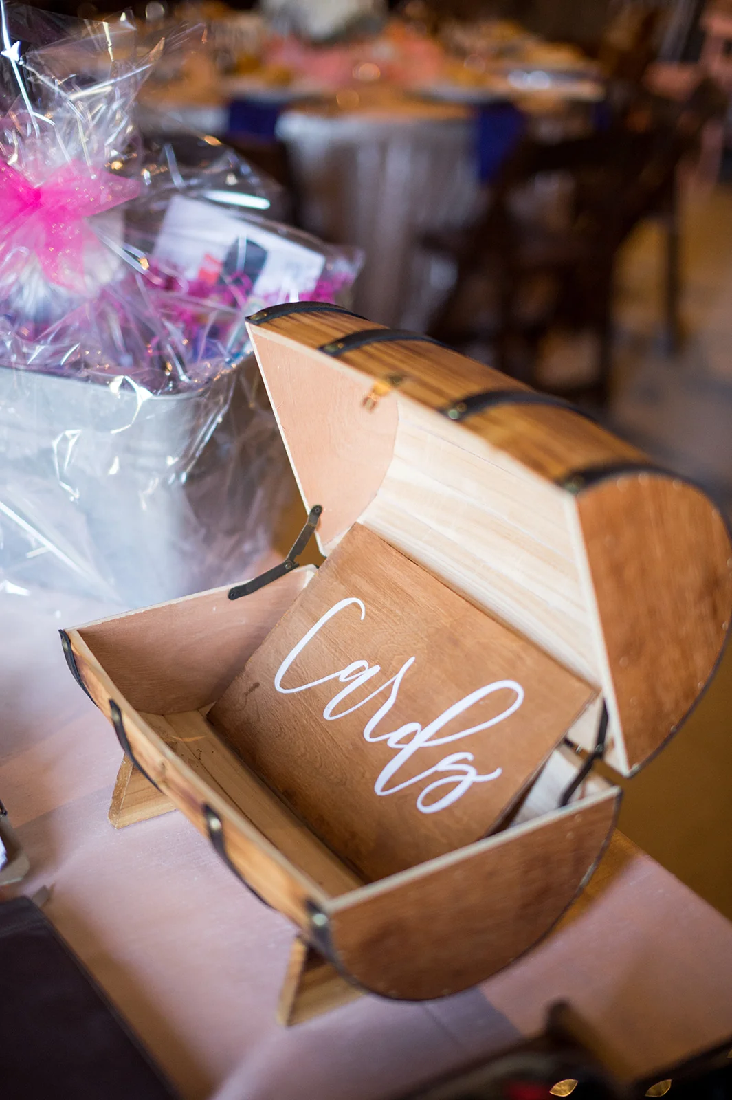 www.santabarbarawedding.com | Mike Larson | Islay Events | Greengate Ranch | Card Box