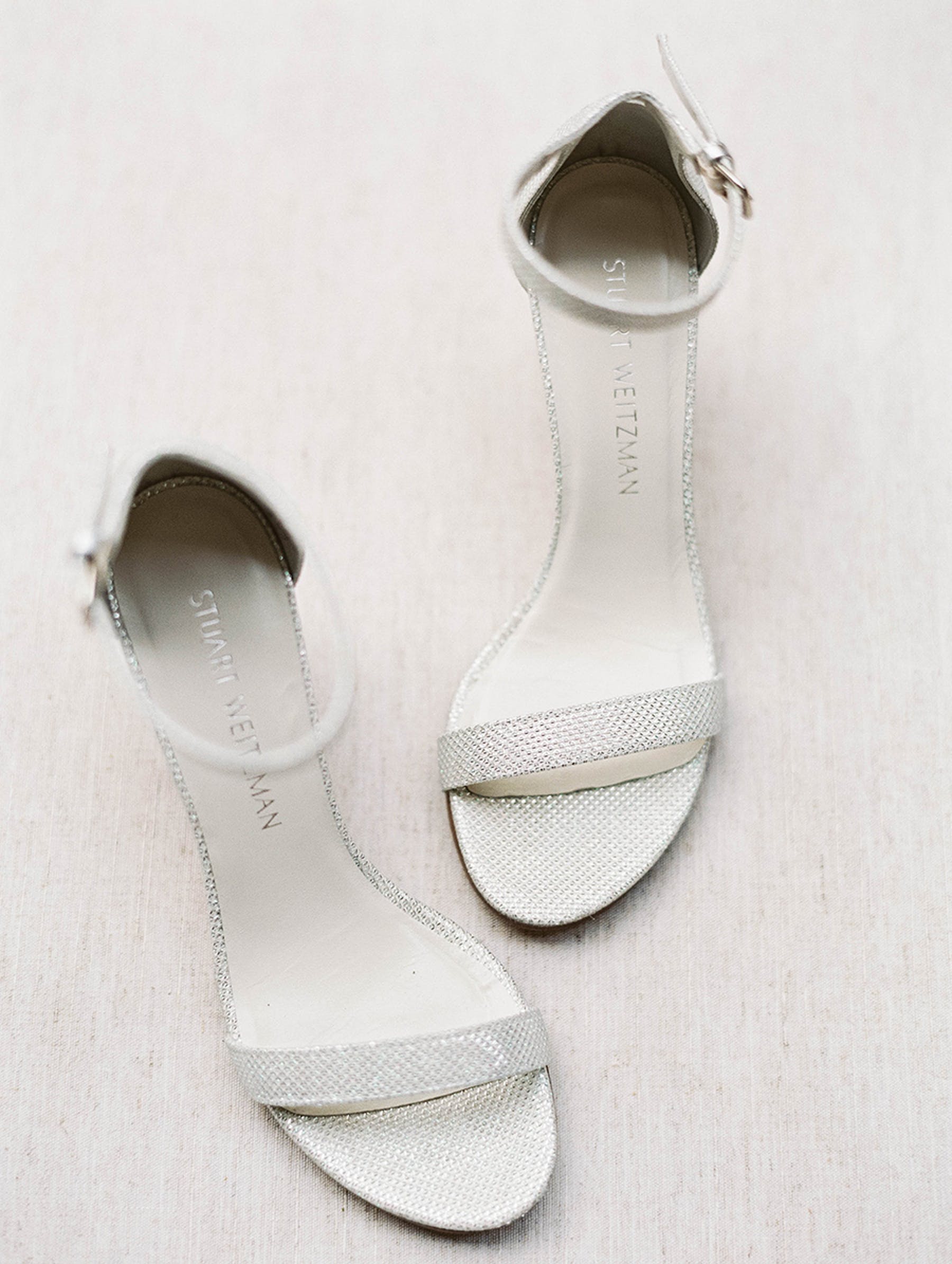 www.santabarbarawedding.com | Sunstone Winery | Luna de Mare | Esoteric Events | Bride's Shoes