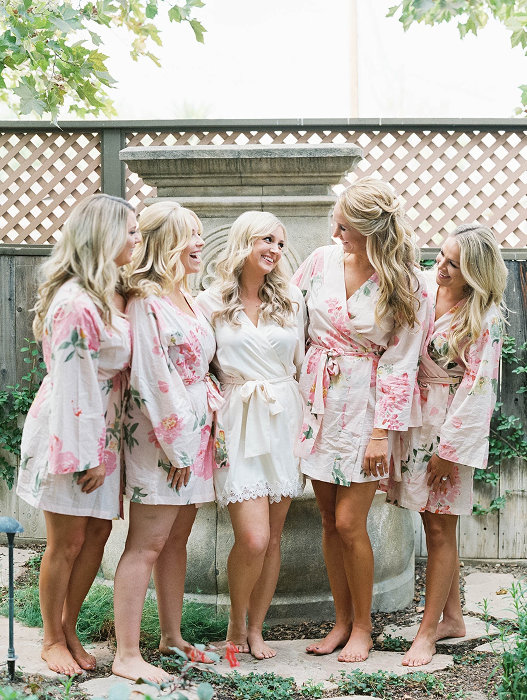www.santabarbarawedding.com | Sunstone Winery | Luna de Mare | Esoteric Events | Bridesmaids getting ready