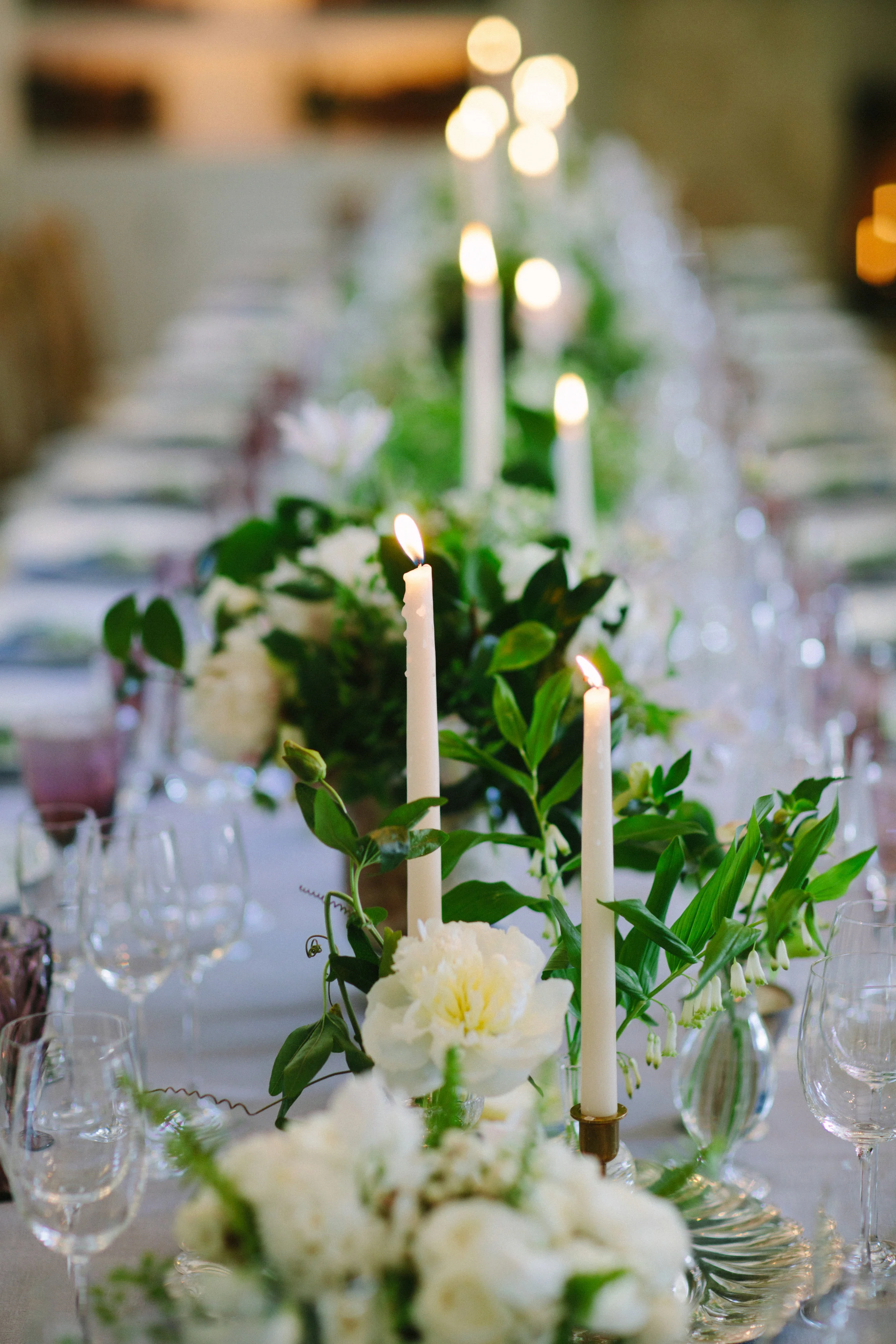 www.santabarbarawedding.com | San Ysidro Ranch | Imagine Events | Millay and Young Photo | Reception Table