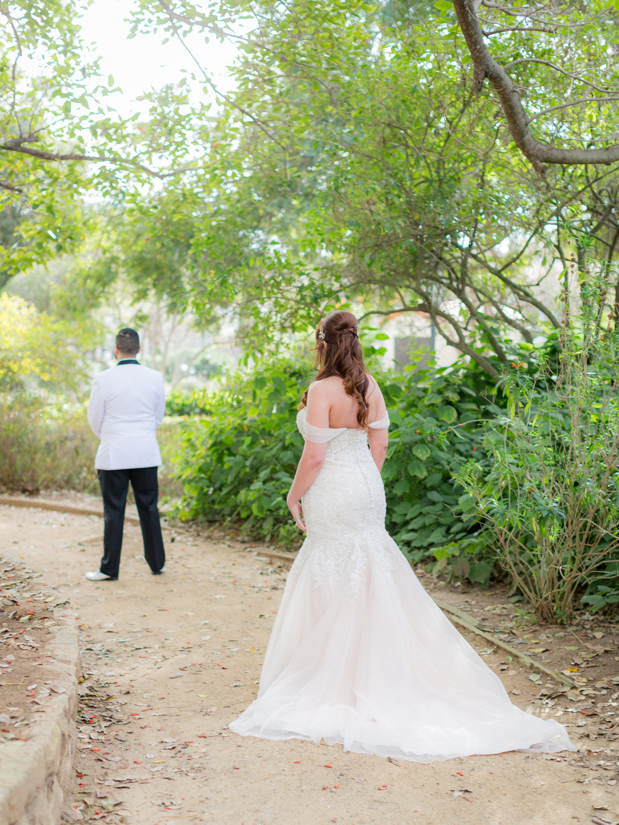 www.santabarbarawedding.com | Hotel Californian | Kiel Rucker | First Look