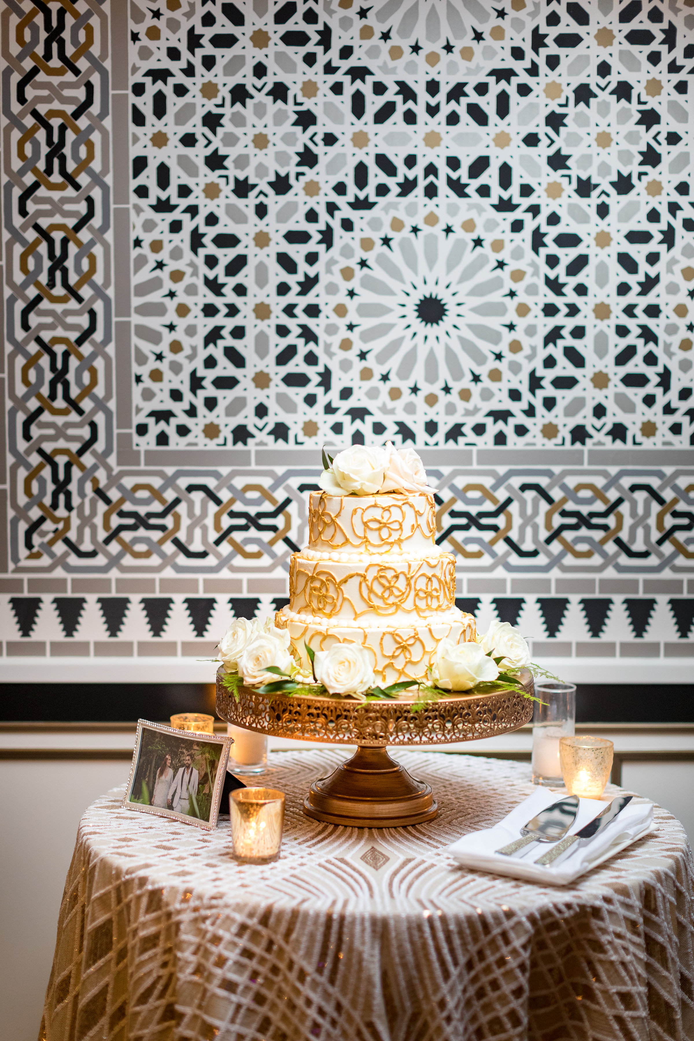 www.santabarbarawedding.com | Hotel Californian | Kiel Rucker | Wedding Cake