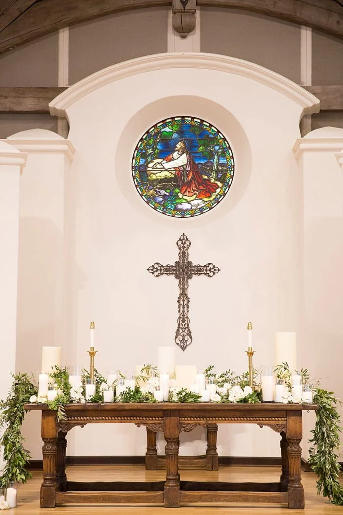 www.santabarbarawedding.com | Kristen Beinke | San Ysidro Ranch | Alexandra Kolendrianos | TOAST | El Montecito Presbyterian Church | Ceremony Venue