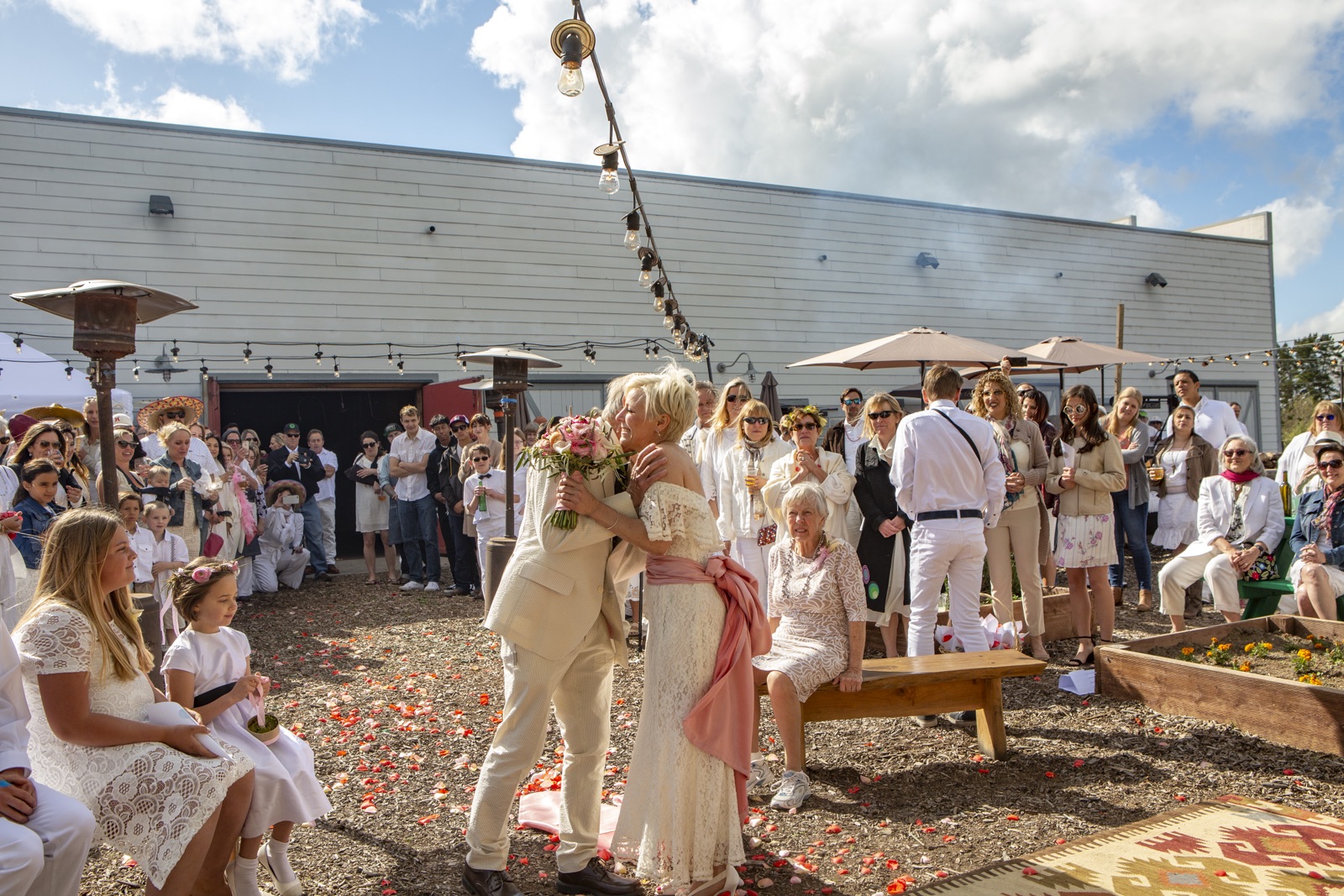 www.santabarbaraweddings.com | Jeffrey Bloom Photography | Full of Life Flatbread | Outdoor Wedding Ceremony