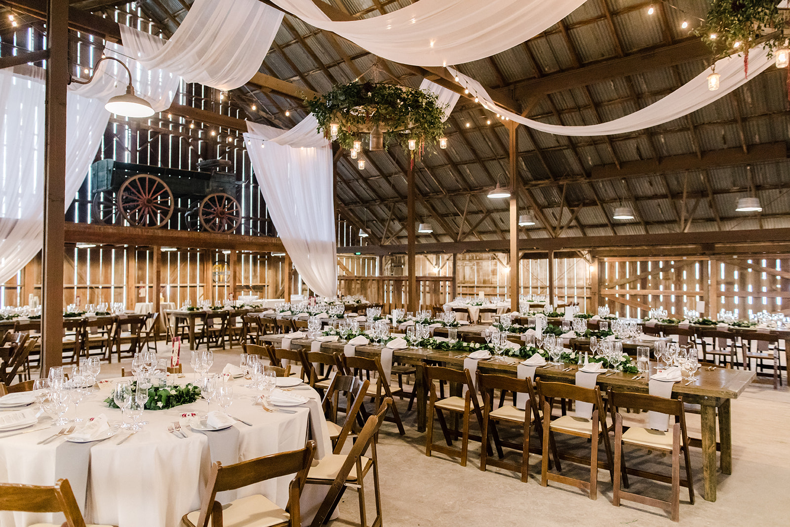www.santabarbarawedding.com | The White Barn | Location Spotlight | Anna Delores Photography