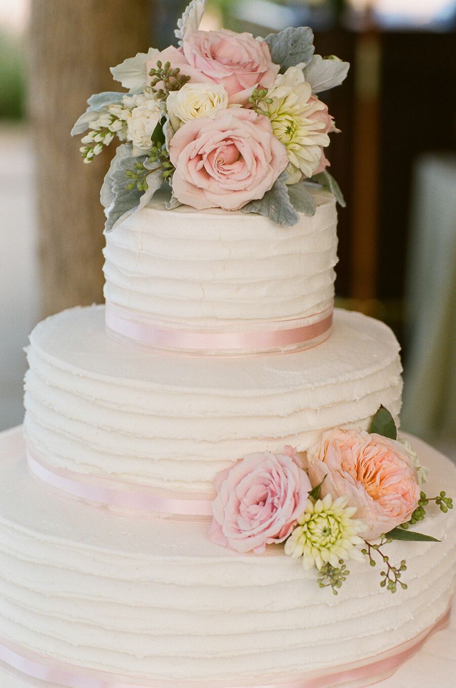 www.santabarbaraweddings.com | Reception Venue: Santa Barbara Historical Museum | Coordination: Soigne Productions | Wedding Cake
