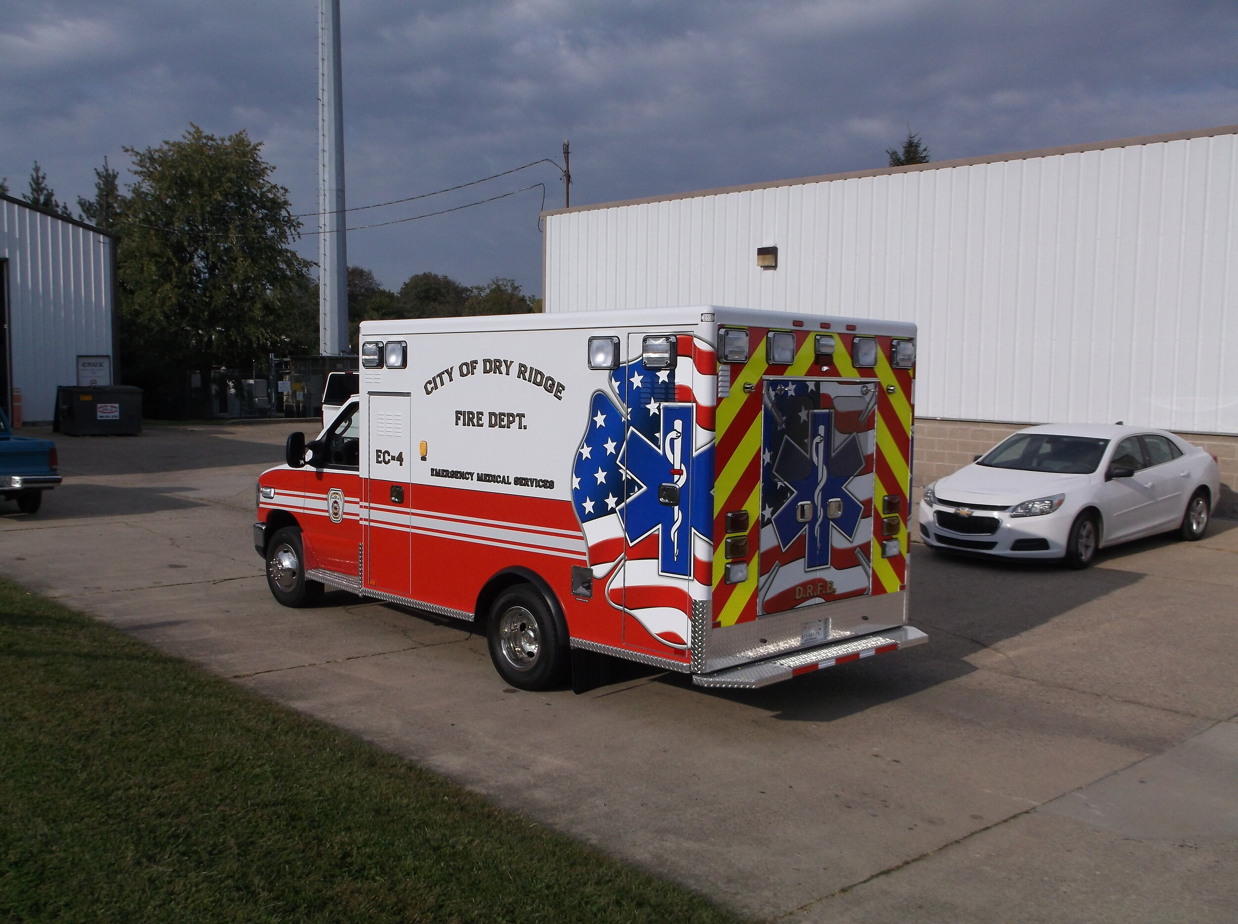 1501041 Dry Ridge FD Ambulance (2).JPG