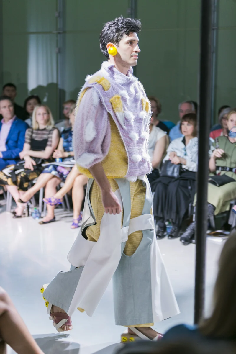 SAIC_Fashion_Show_2018_Spartus_Connor_Fenwick_015.jpg