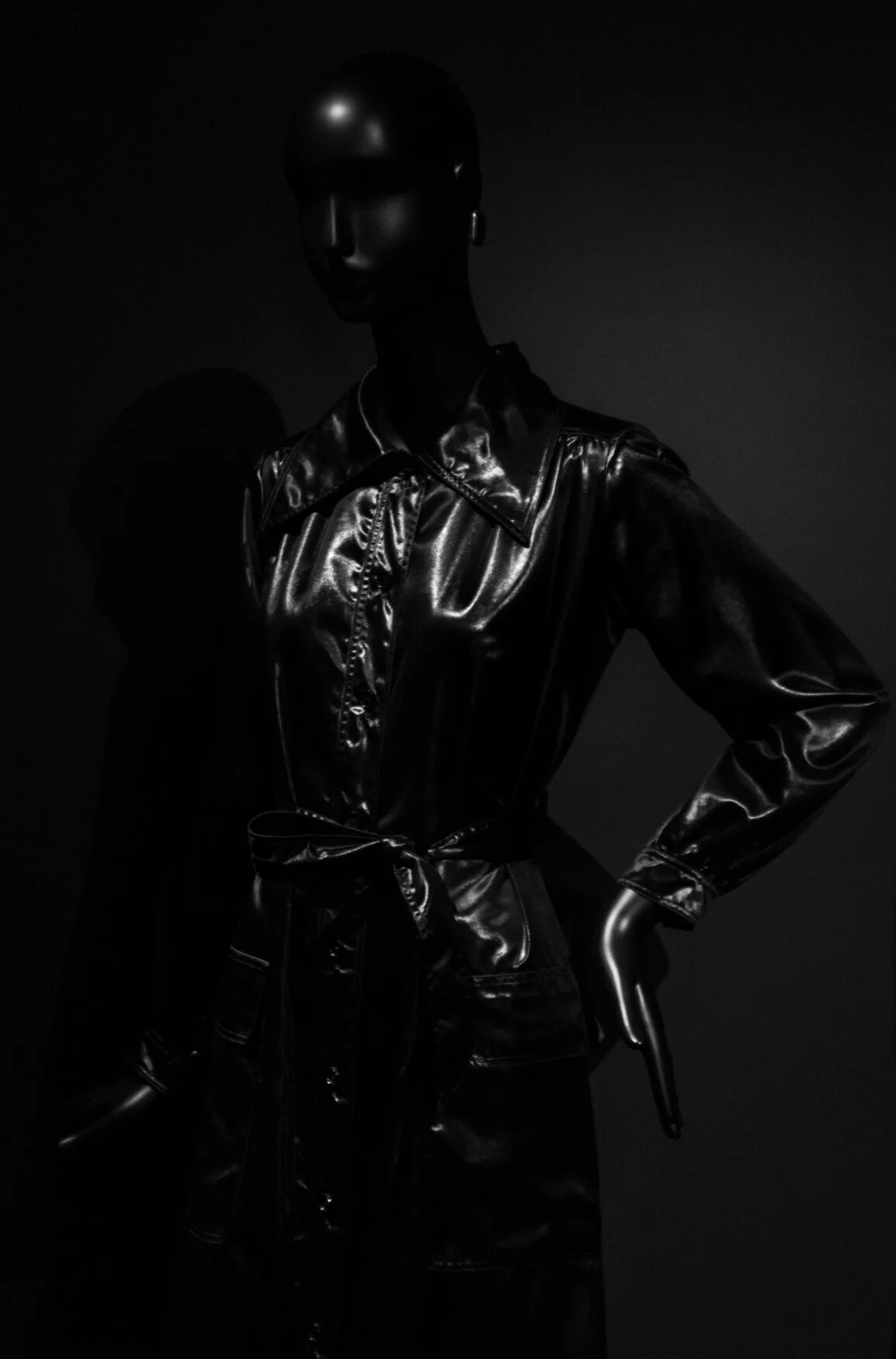 06_Subvert_Subject_Subtext_For_Yves_Saint_Laurent_Fenwick_Connor.jpg