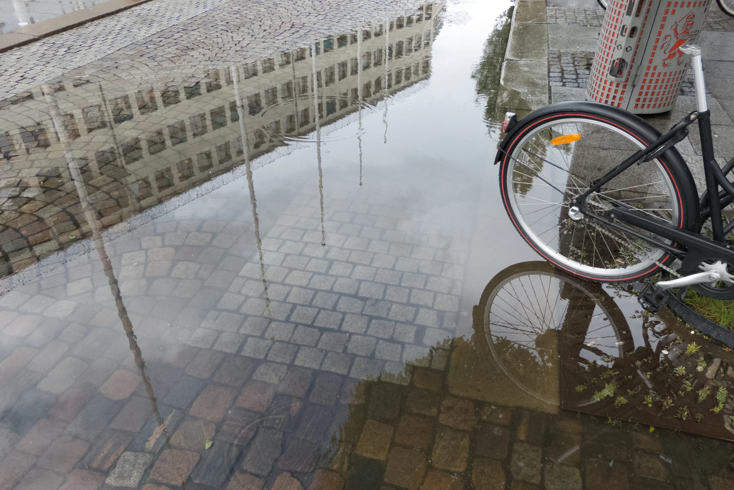 Bicycle & Reflections, Stockholm