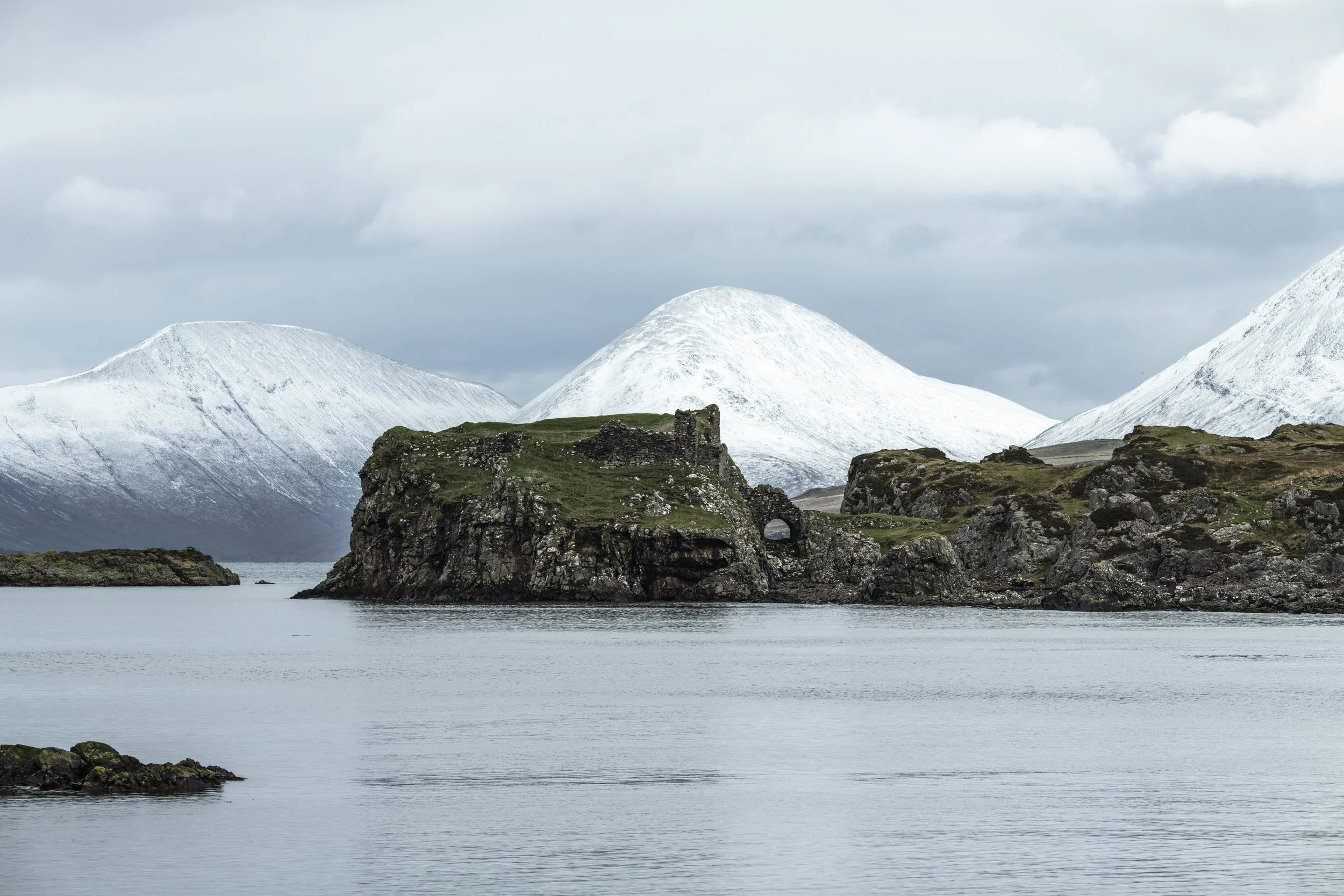 17 Tokavaig towards Cullin Mountains-6.jpg