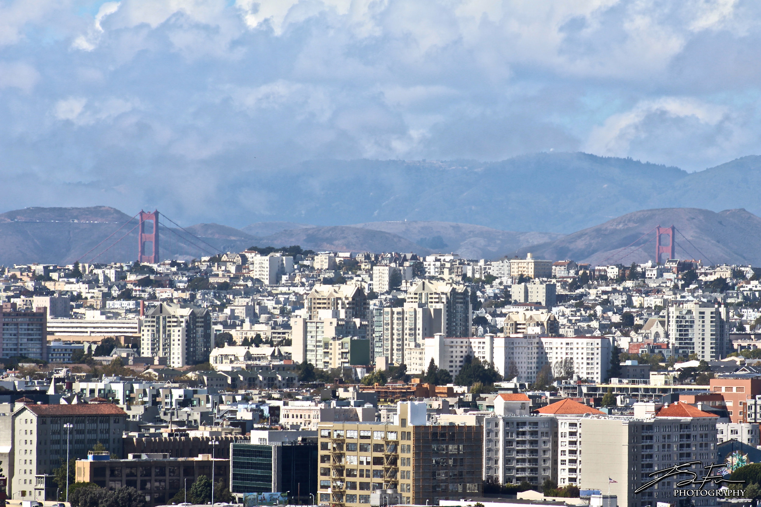 PHOTO TITLE: The View from the GardenLOCATION:&nbsp;20th St &amp; San Bruno Ave &nbsp; &nbsp;• &nbsp; &nbsp;PHOTO:&nbsp;Jared SF, IAMMYCITYSFCAMERA:&nbsp;Canon EOS REBEL T5iSHOOTING SPECS: &nbsp;&nbsp;Shutter Speed: 1/500 &nbsp;• &nbsp;Aperture: f/6…