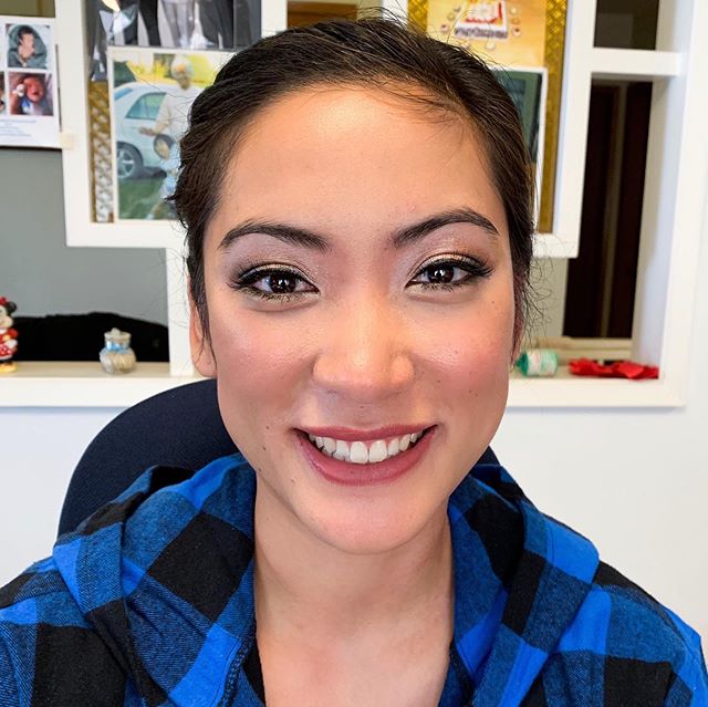 Beautiful bride Stefanie.
.
.
.
#bride #vancouverbrides #vancity #vancouvermakeupartist #makeupartist #mua #vancouvermua #bridal #bridalmakeup #glowyskin #smokeyeye