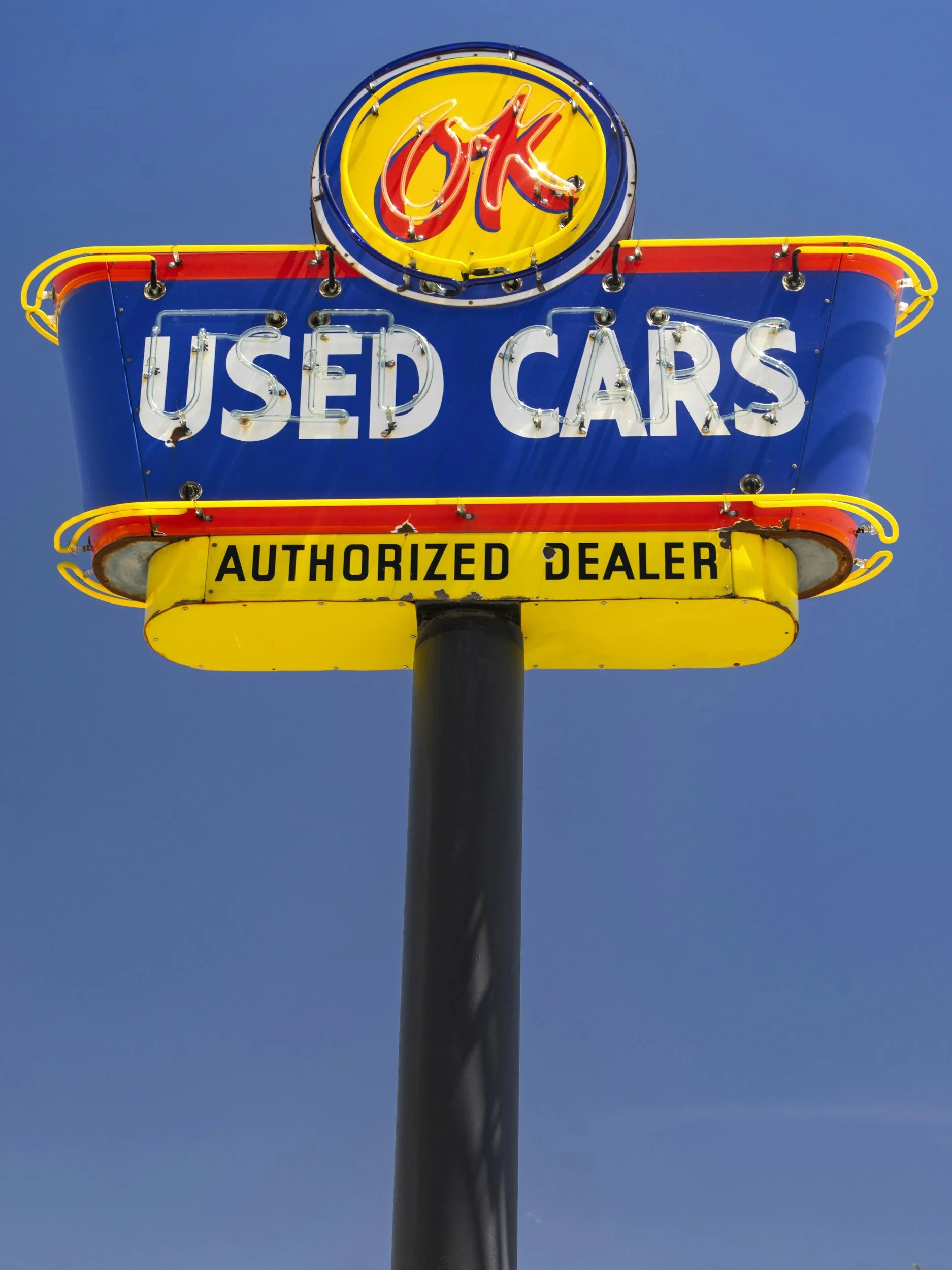 What Happens When a Dealer Sells a Car With a Bad Title?