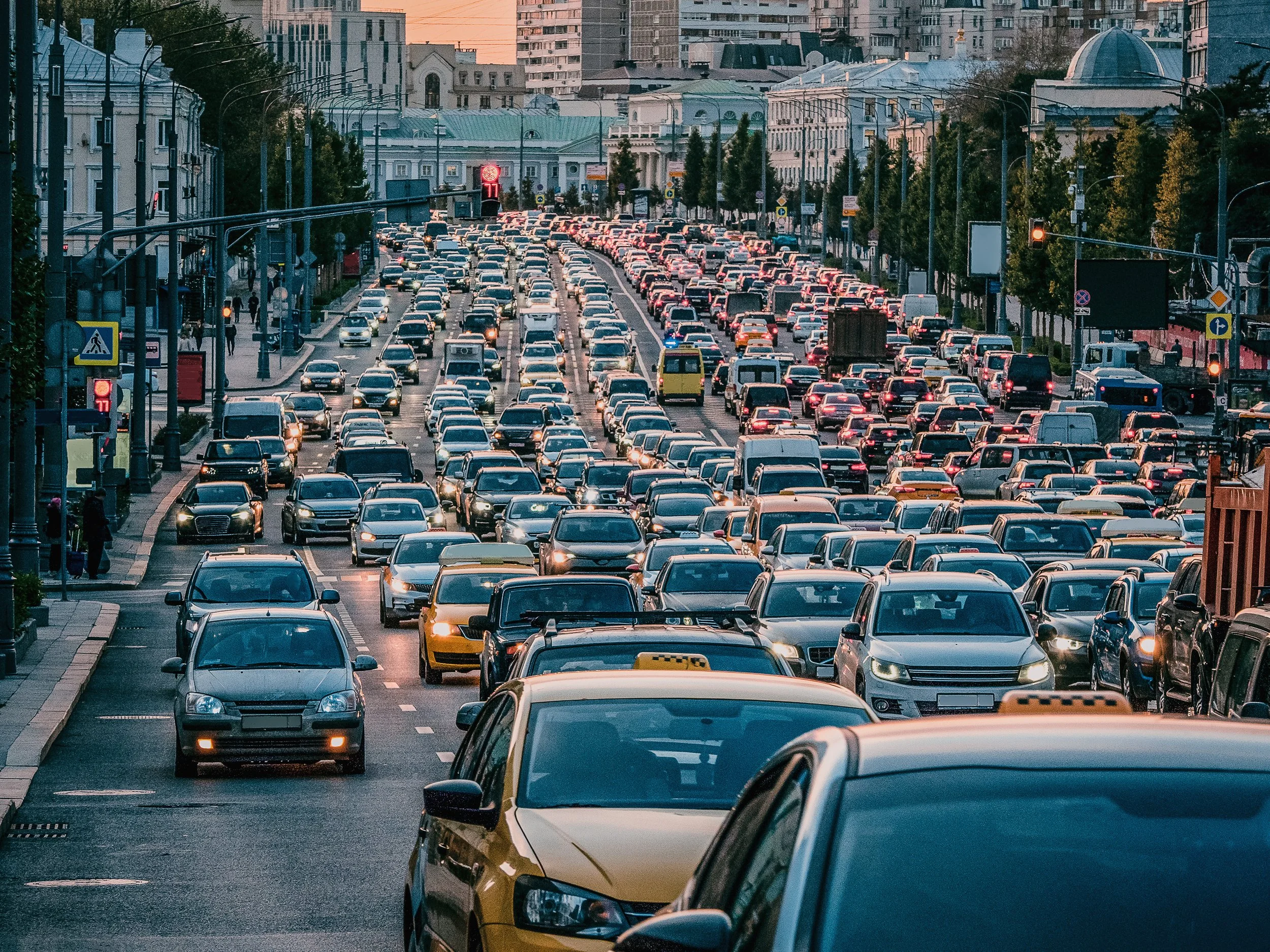Learning to Love Rush Hour: Easy Tips for a Stress-Free Commute