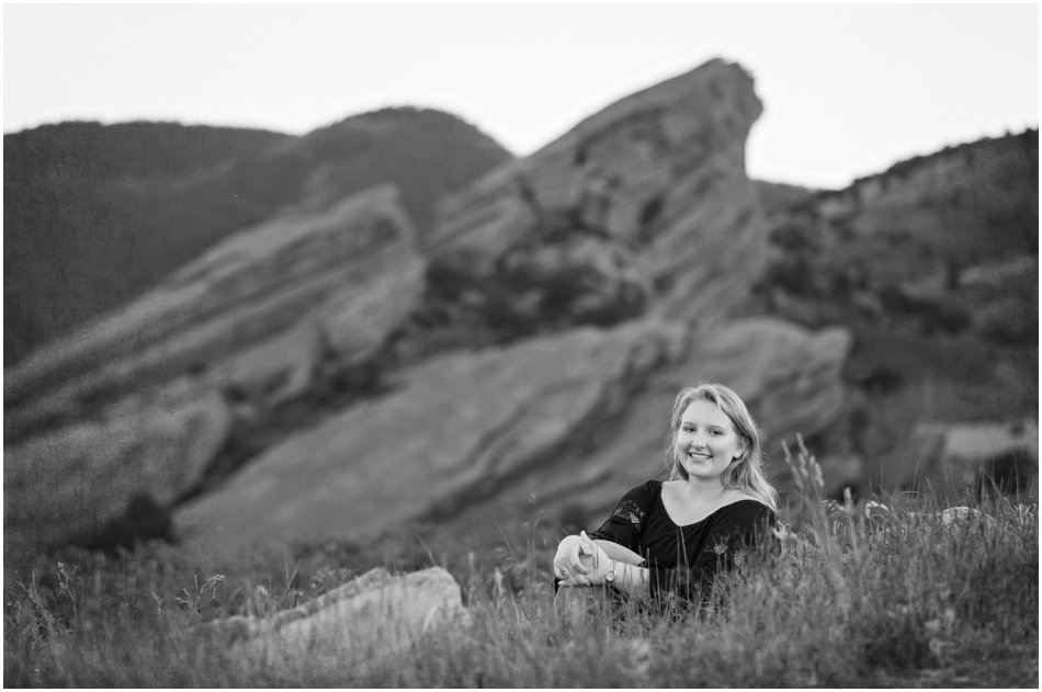 Red Rocks Senior Portrait Session | Hannah's Colorado Senior Portraits_0012.jpg