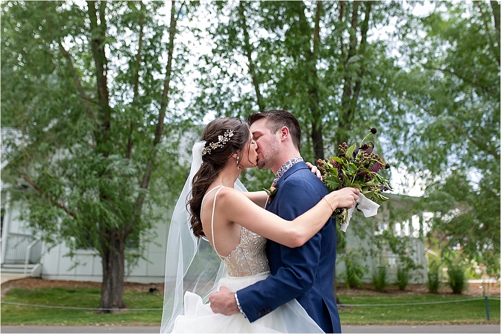 Lauren + Andrews Raccoon Creek Wedding_0035.jpg