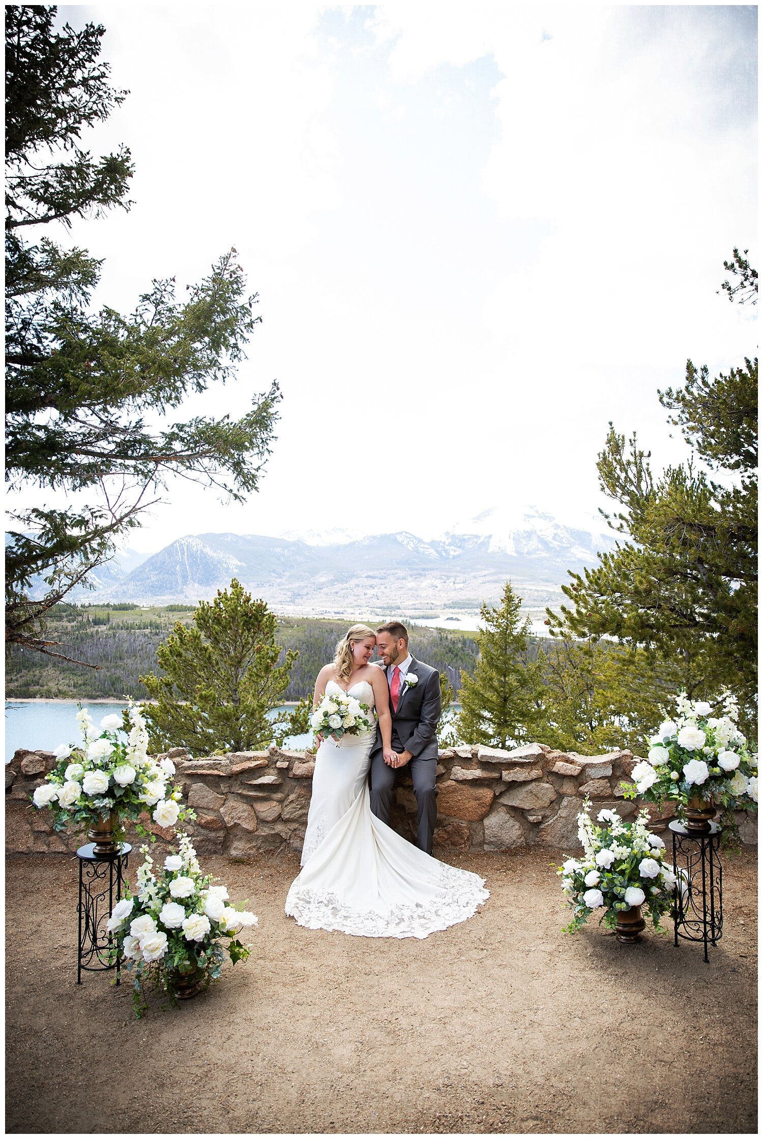 Emily and Shane's Wedding Day|Sapphire Point Keystone, CO_0031.jpg