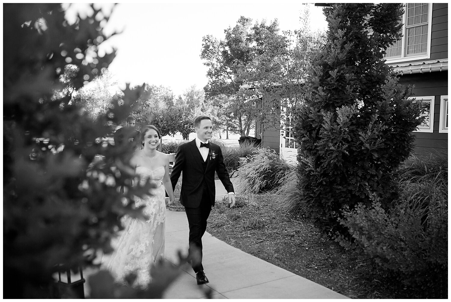 116Colorado Wedding Photographer | HannahandKevinsRaccoonCreekWedding_0112.jpg