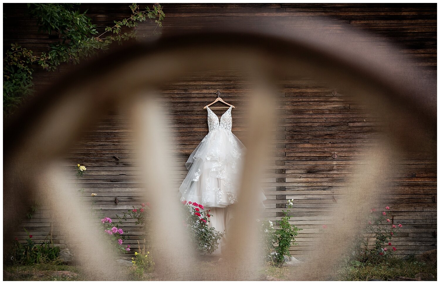 Colorado Wedding Photographer | Brittany and Cameron's Barn at Raccoon Creek Wedding_0004.jpg