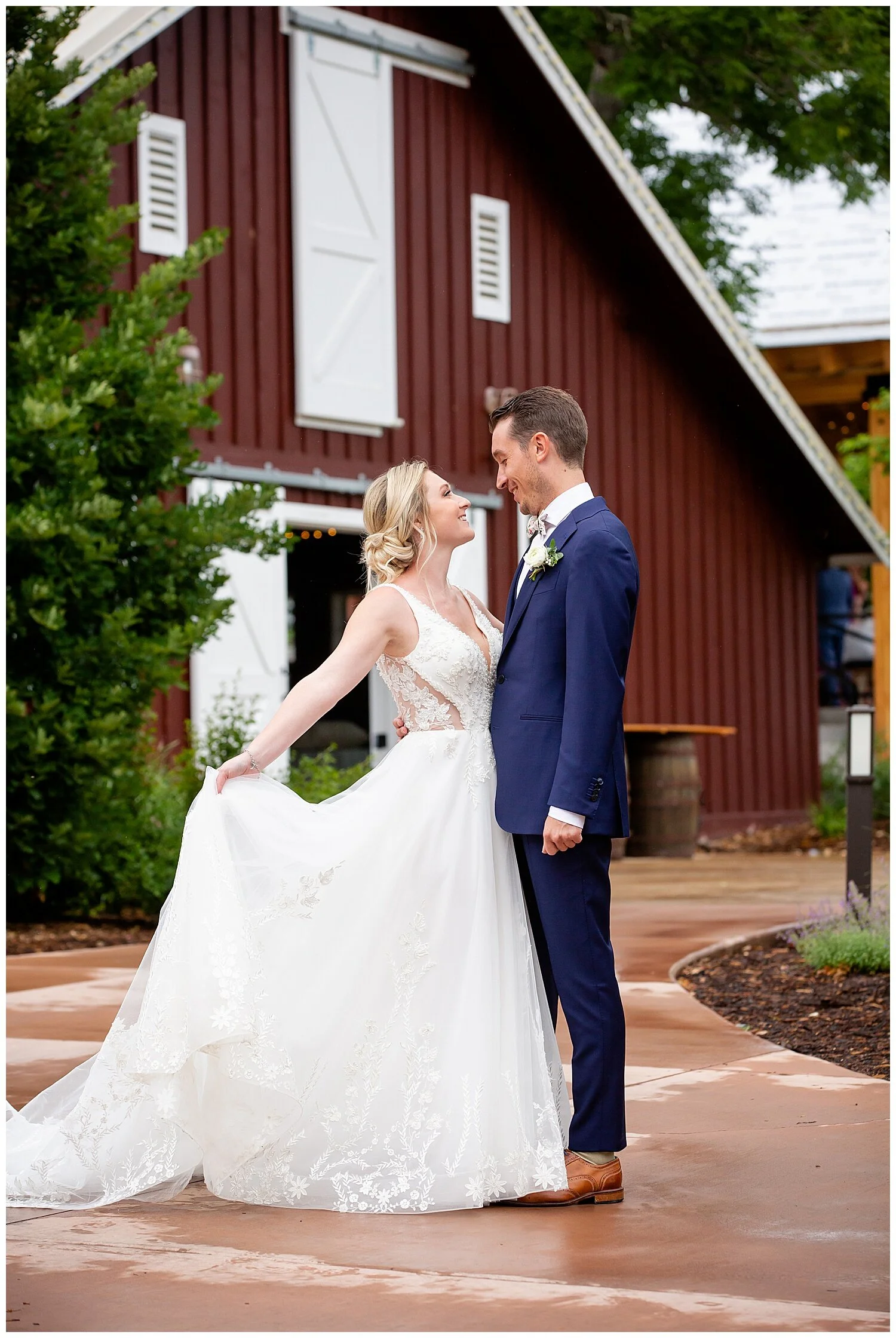 Barn at Raccoon Creek Wedding_0070.jpg