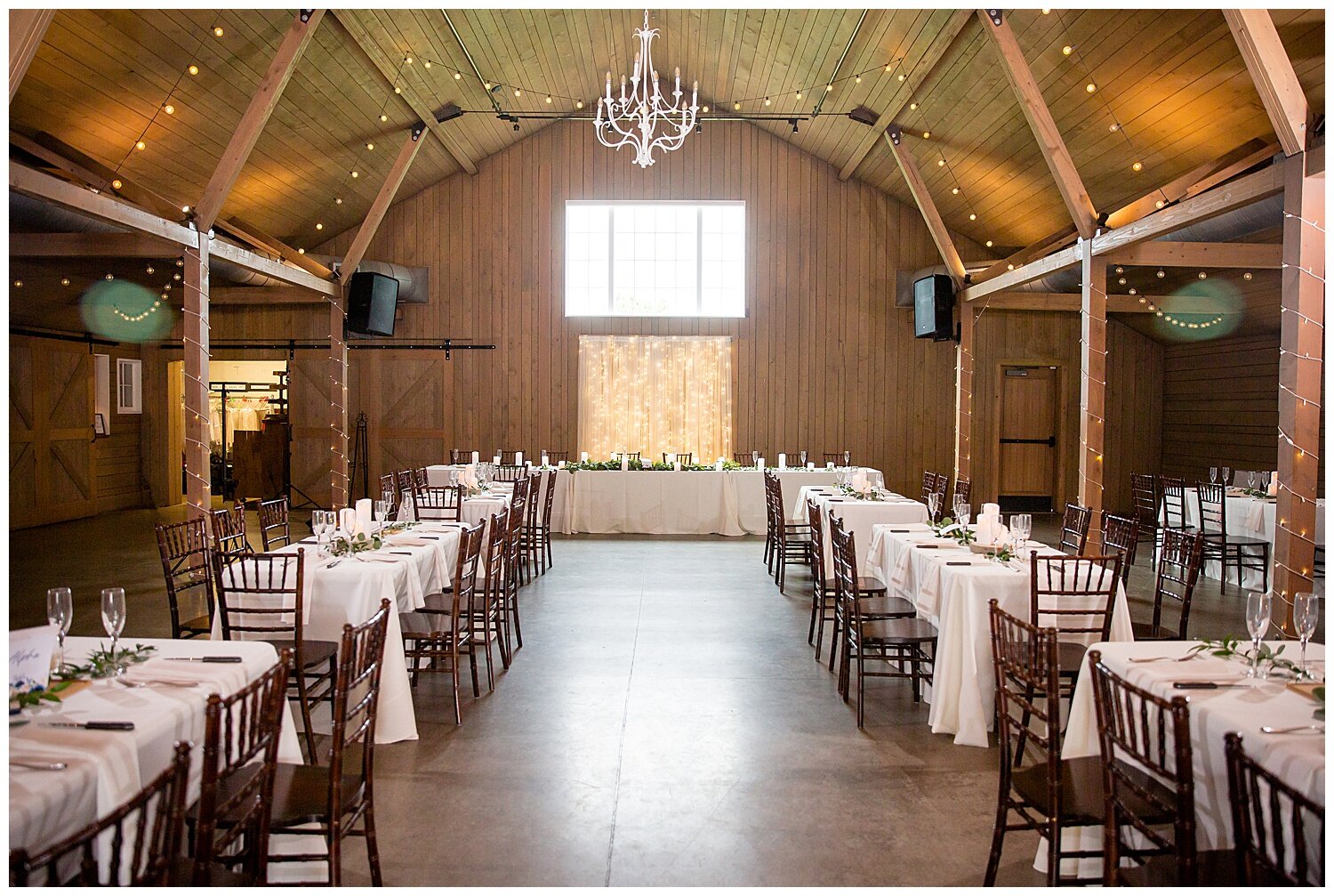 Barn at Raccoon Creek Wedding_0108.jpg