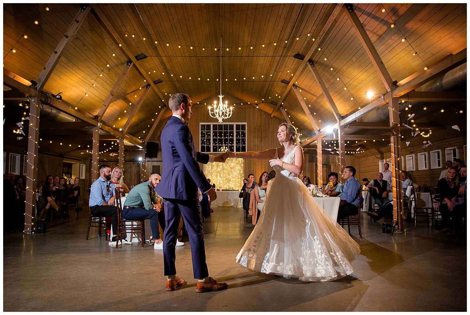 Barn at Raccoon Creek Wedding_0140.jpg