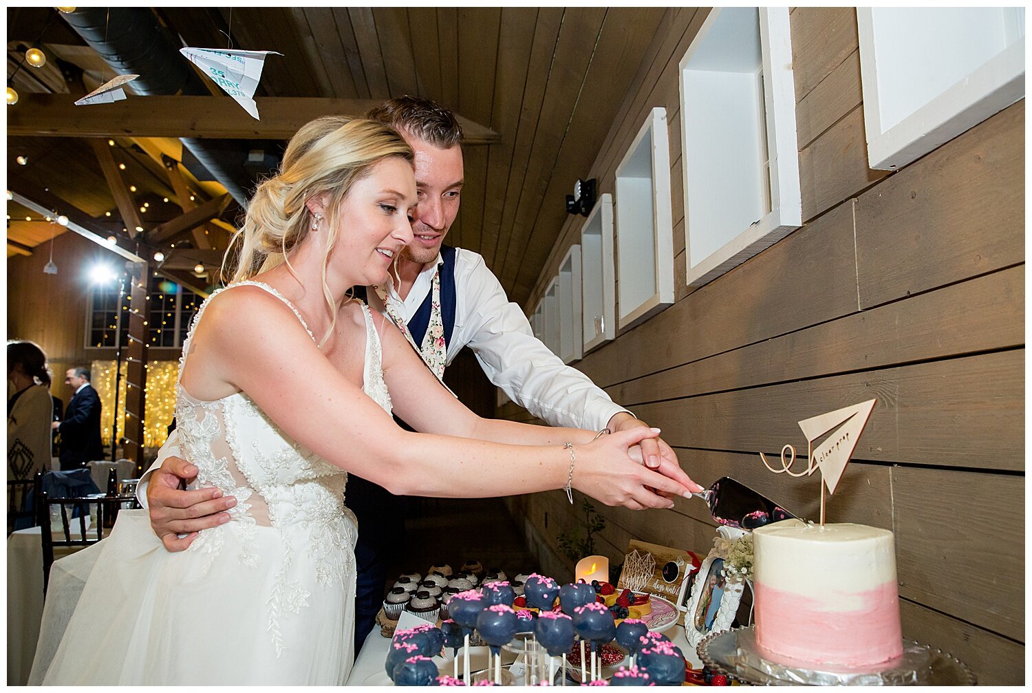 Barn at Raccoon Creek Wedding_0161.jpg