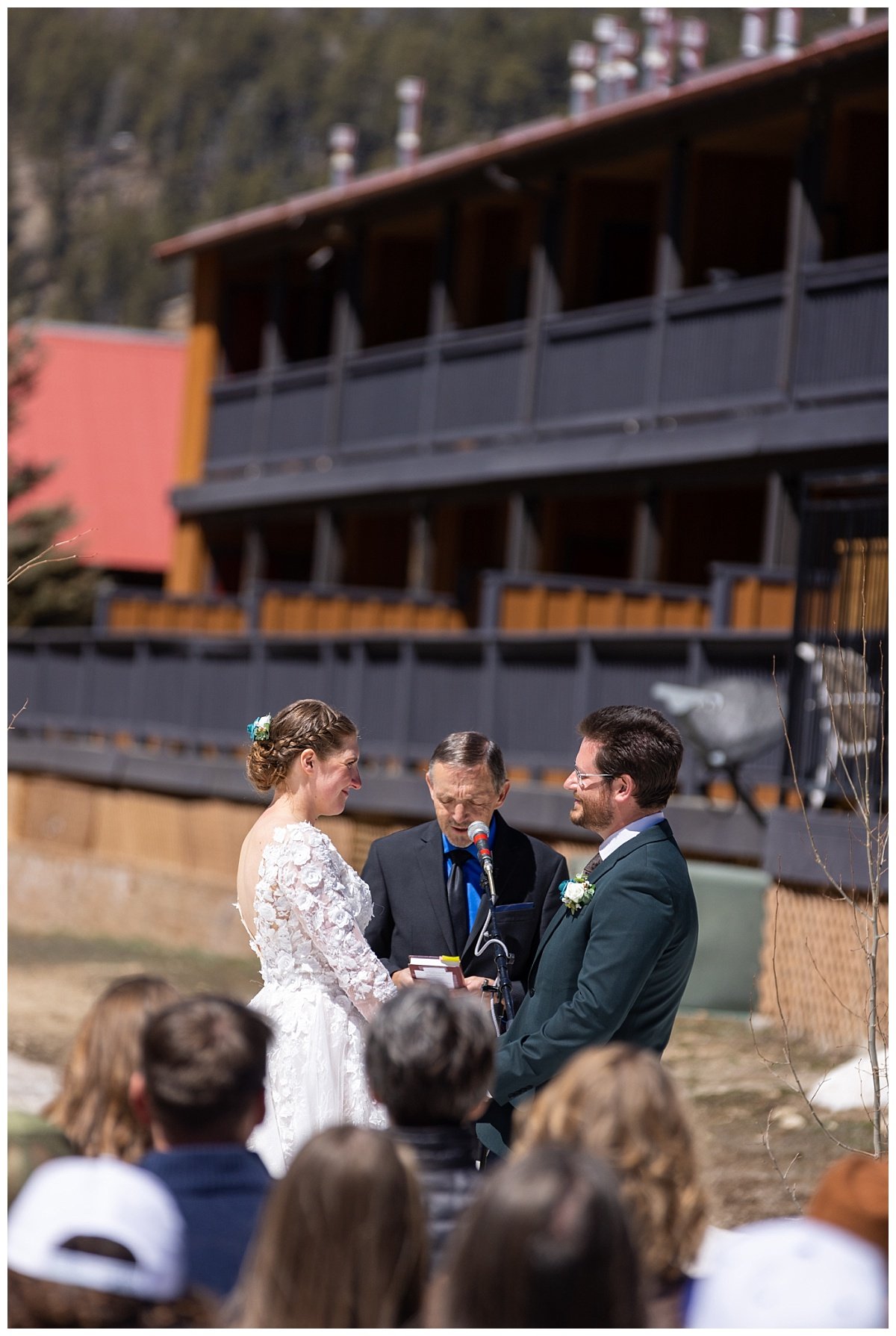 0715-skylar-and-jacub-ski-wedding.jpg