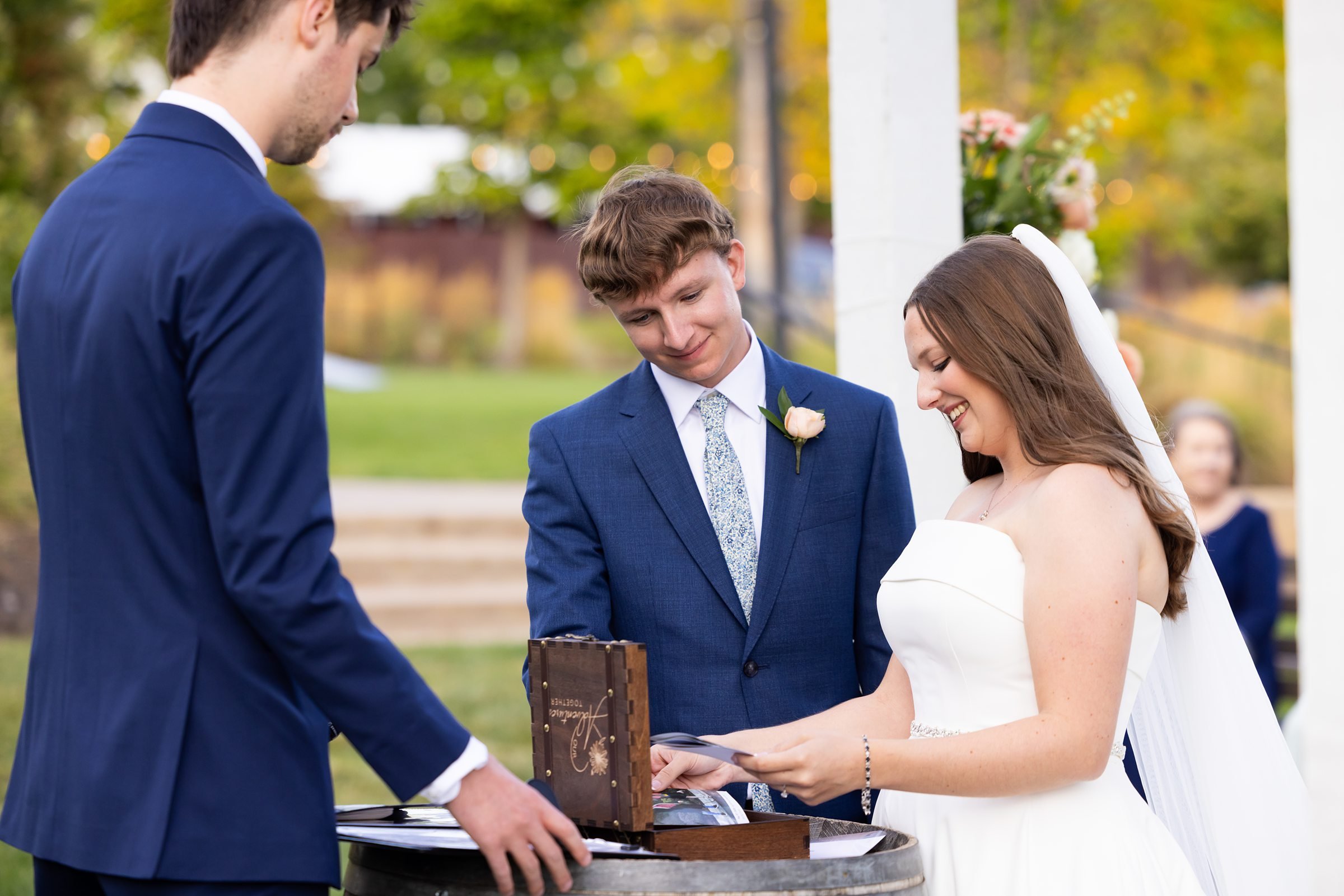 Erin & Conner090.jpg