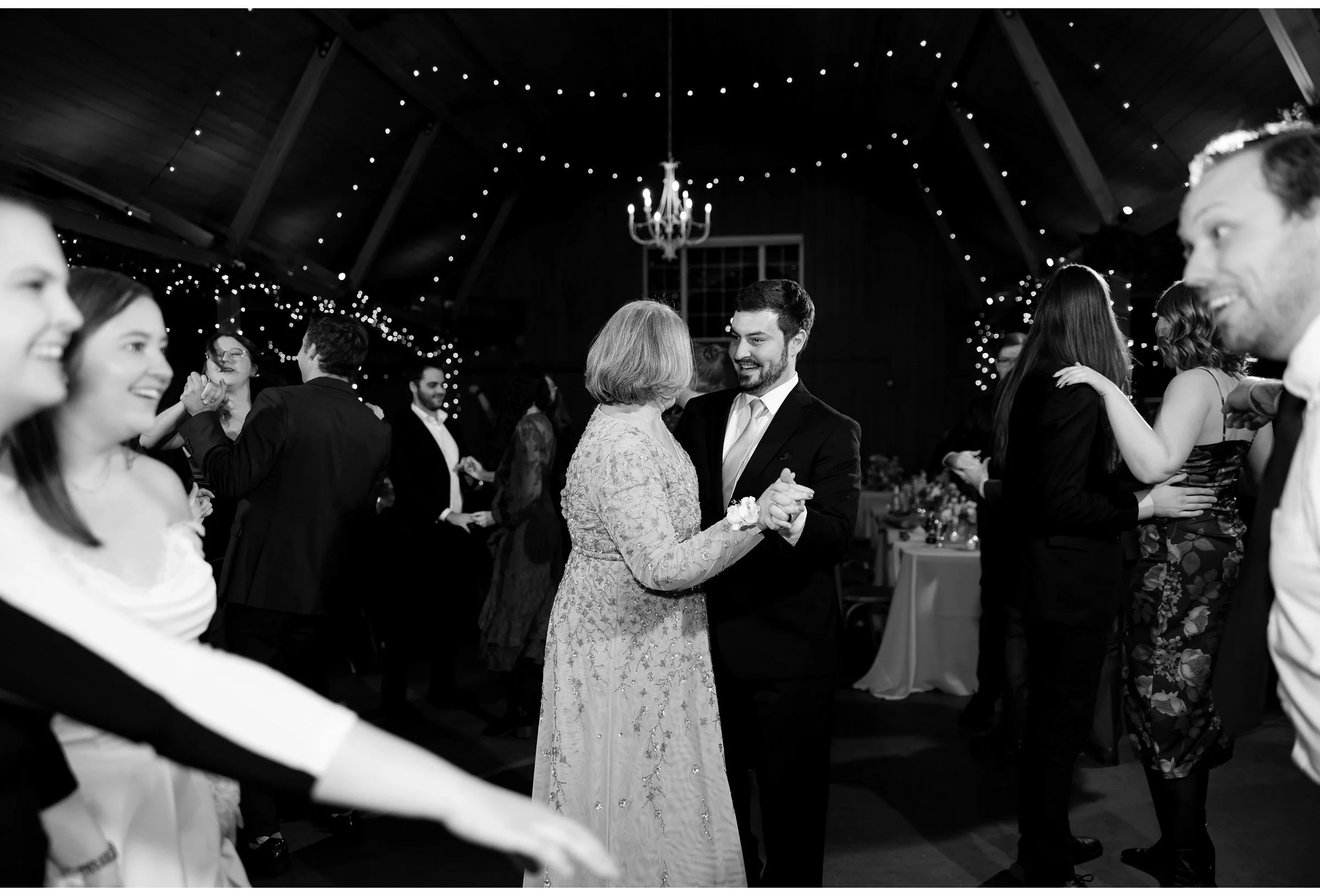 Emily & Andrew Wedding149.jpg