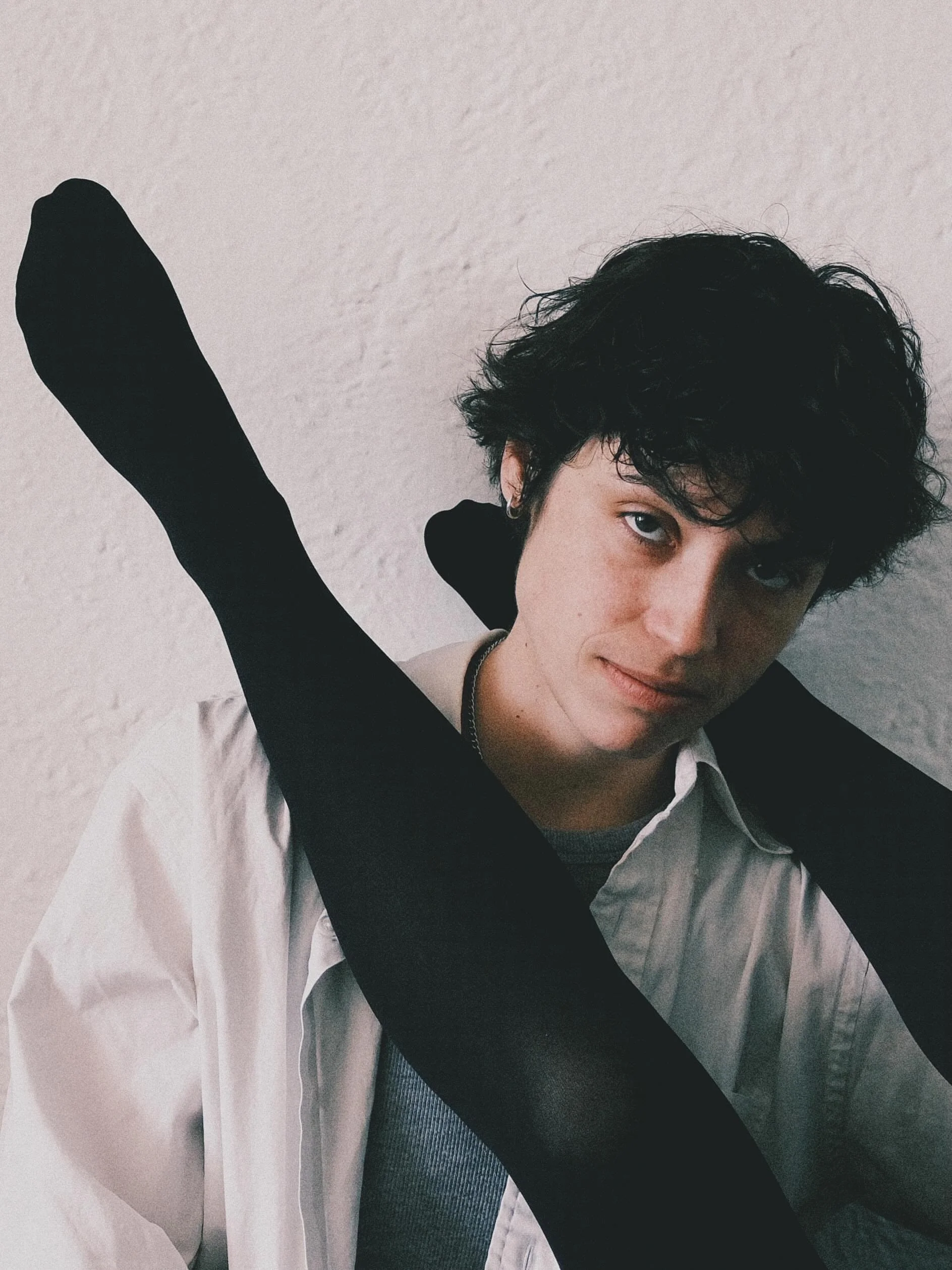 Repost from @dudenoyeah cut by @instakittyamy @fruitionsalon 
&bull;
natural light and black tights. shot on Fuji in Nashville 2026.

photo: @hayleymikell