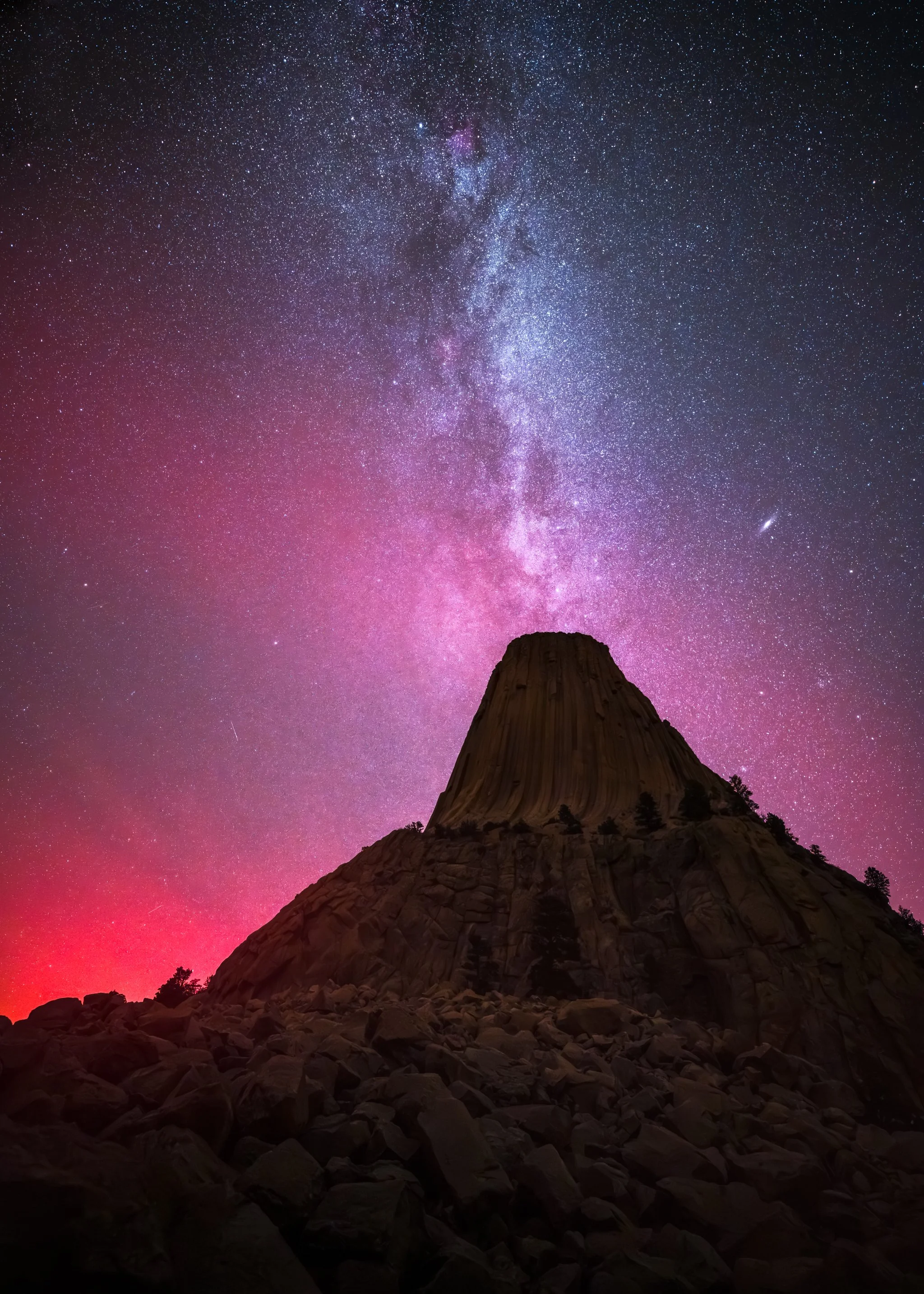 devils-tower-aurora-milk.web.jpg