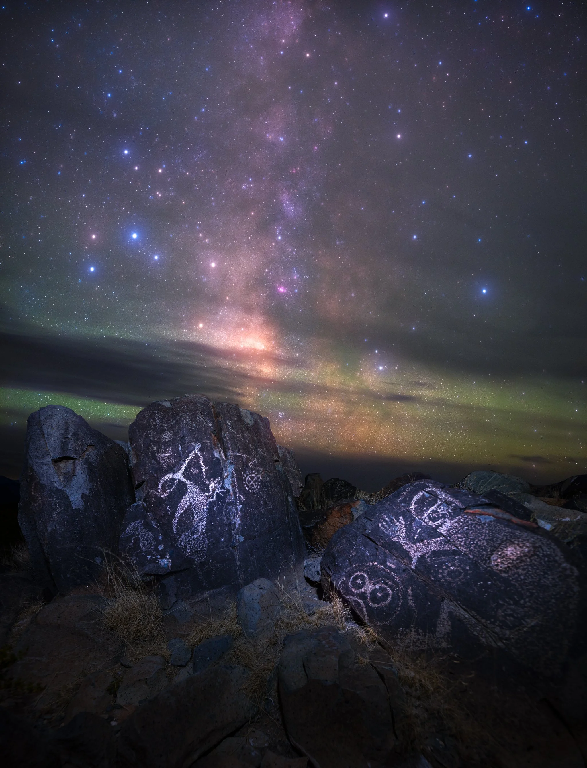 milky-way-haze-3-petroglpyhs.web.jpg