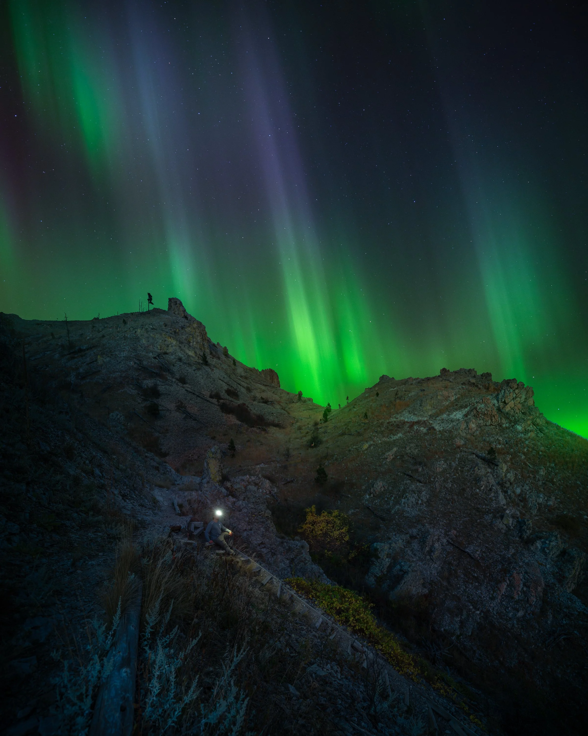 Bear-Butte-Summit-Aurora.web.jpg