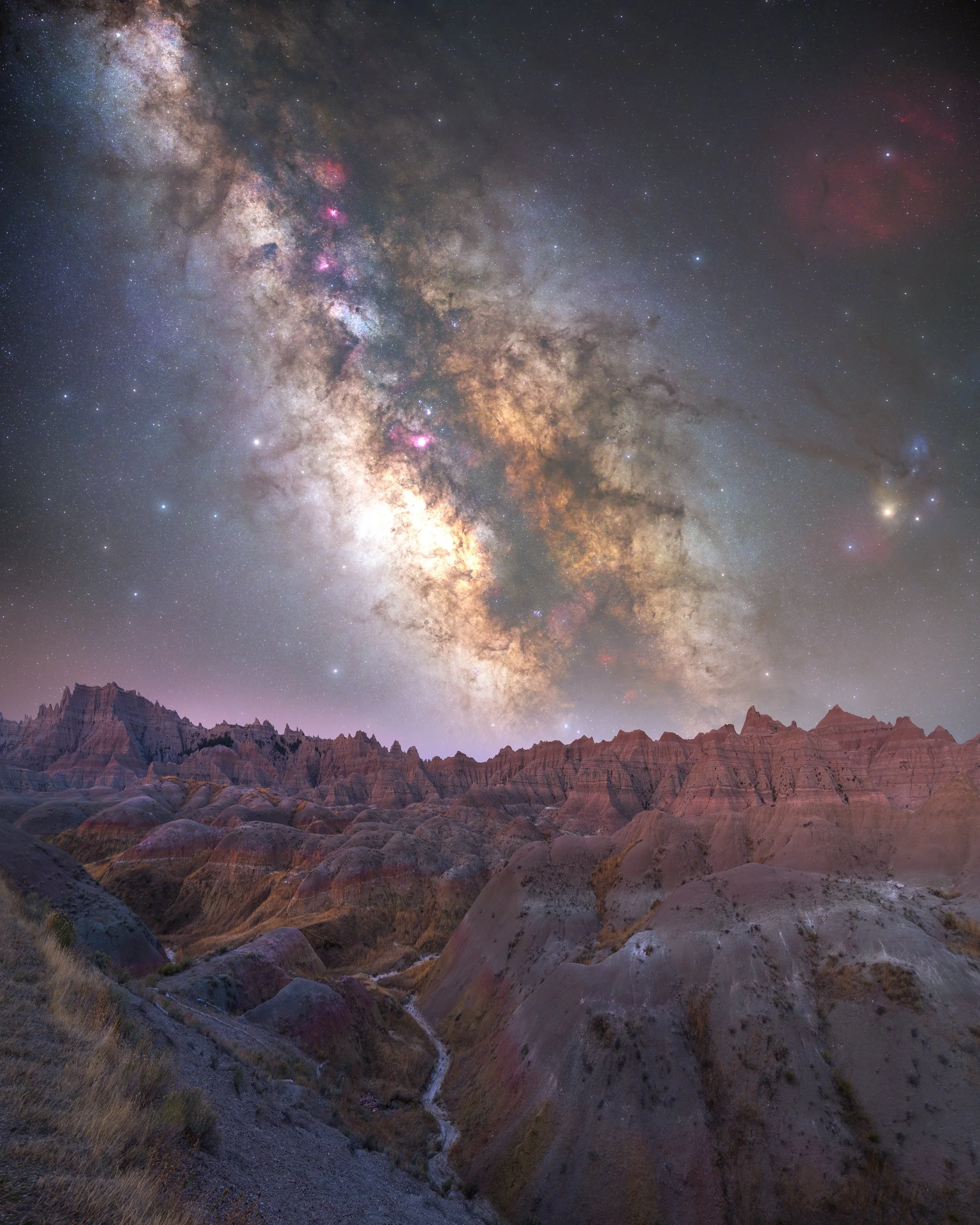 South-Dakota-Badlands-Dreamy-Milky-Way.web.jpg