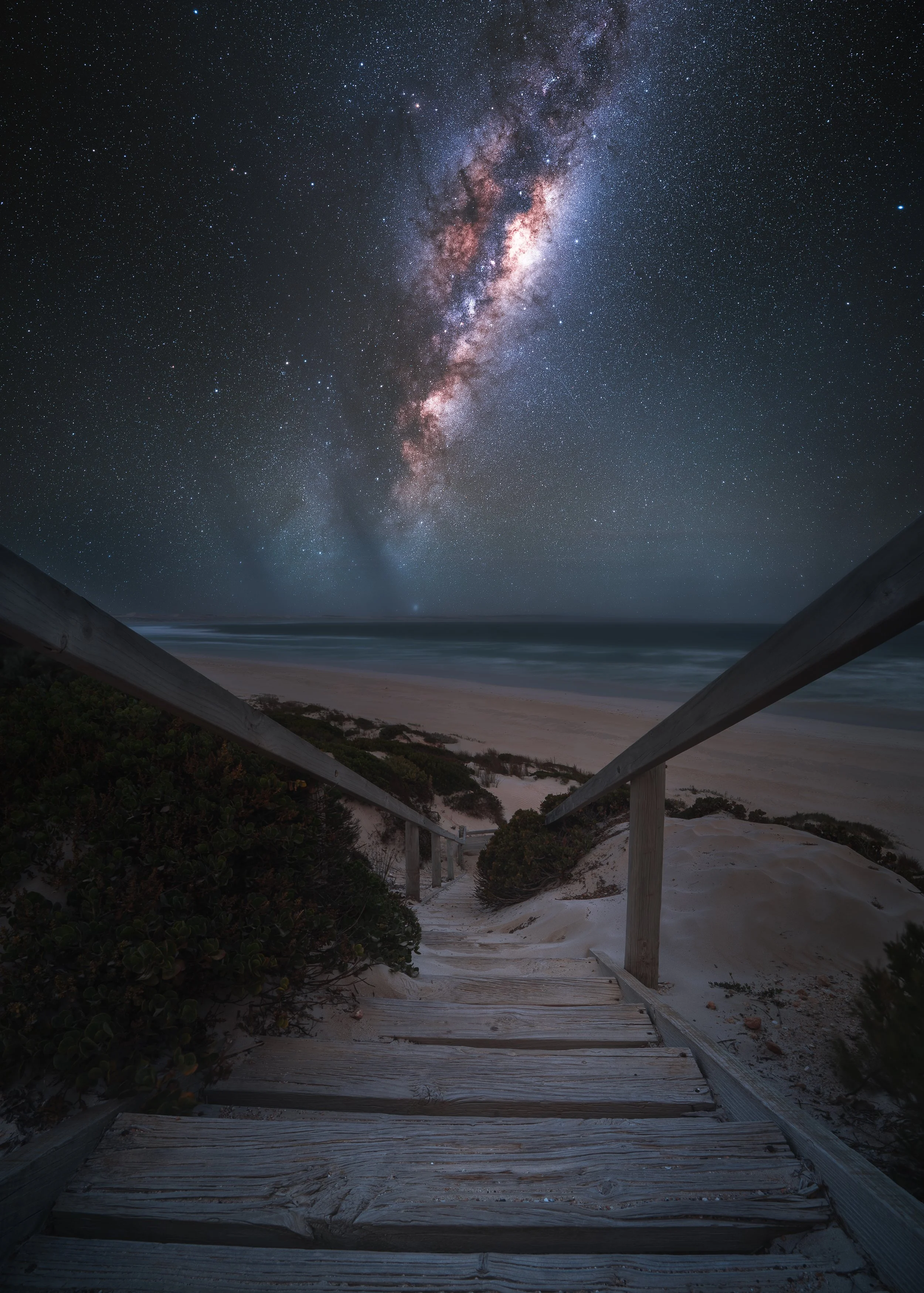 Golden-Island-Lookout-Stairs-Milky-Way.web.jpg