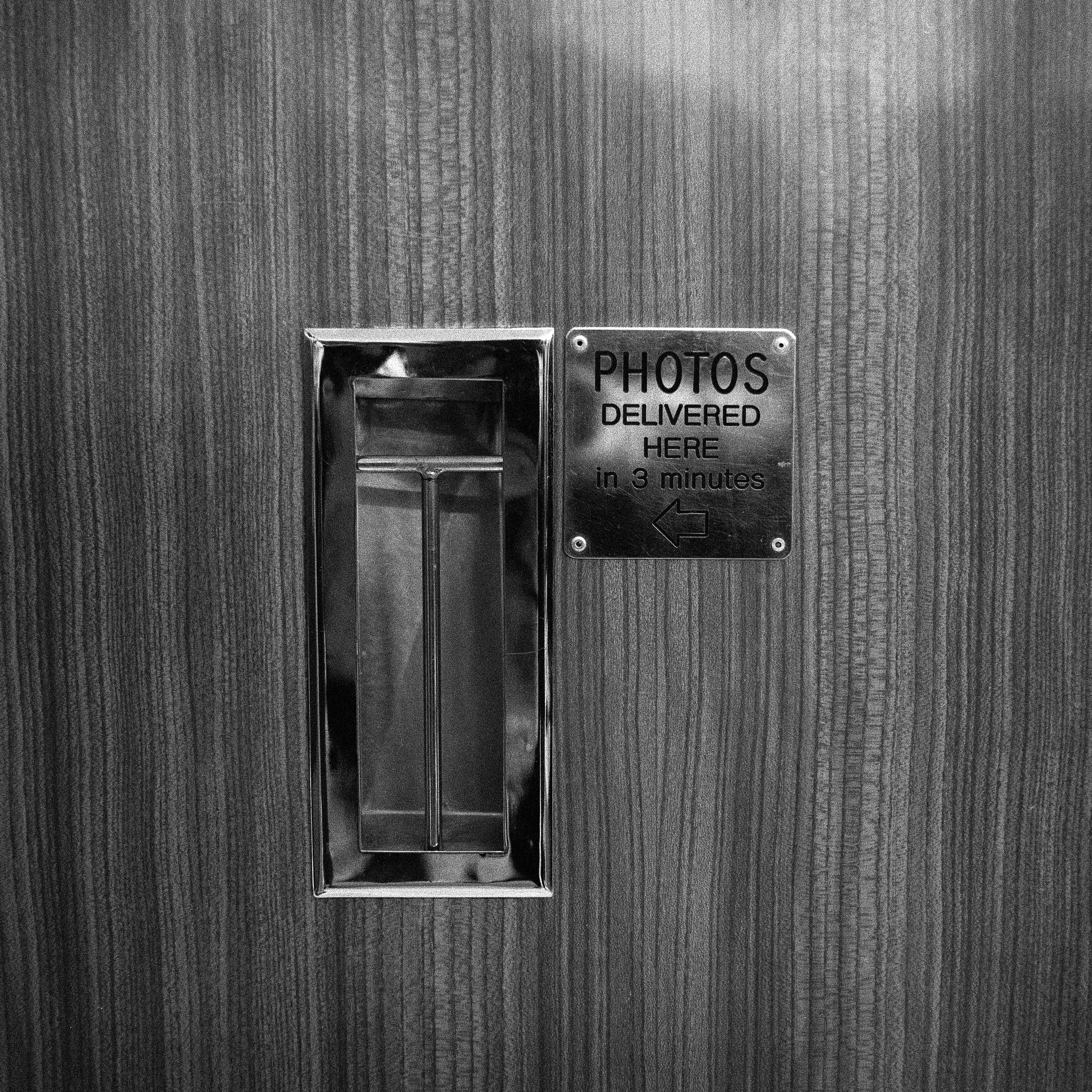 Ilford_Delta3200_R1_10-positive copy.jpg