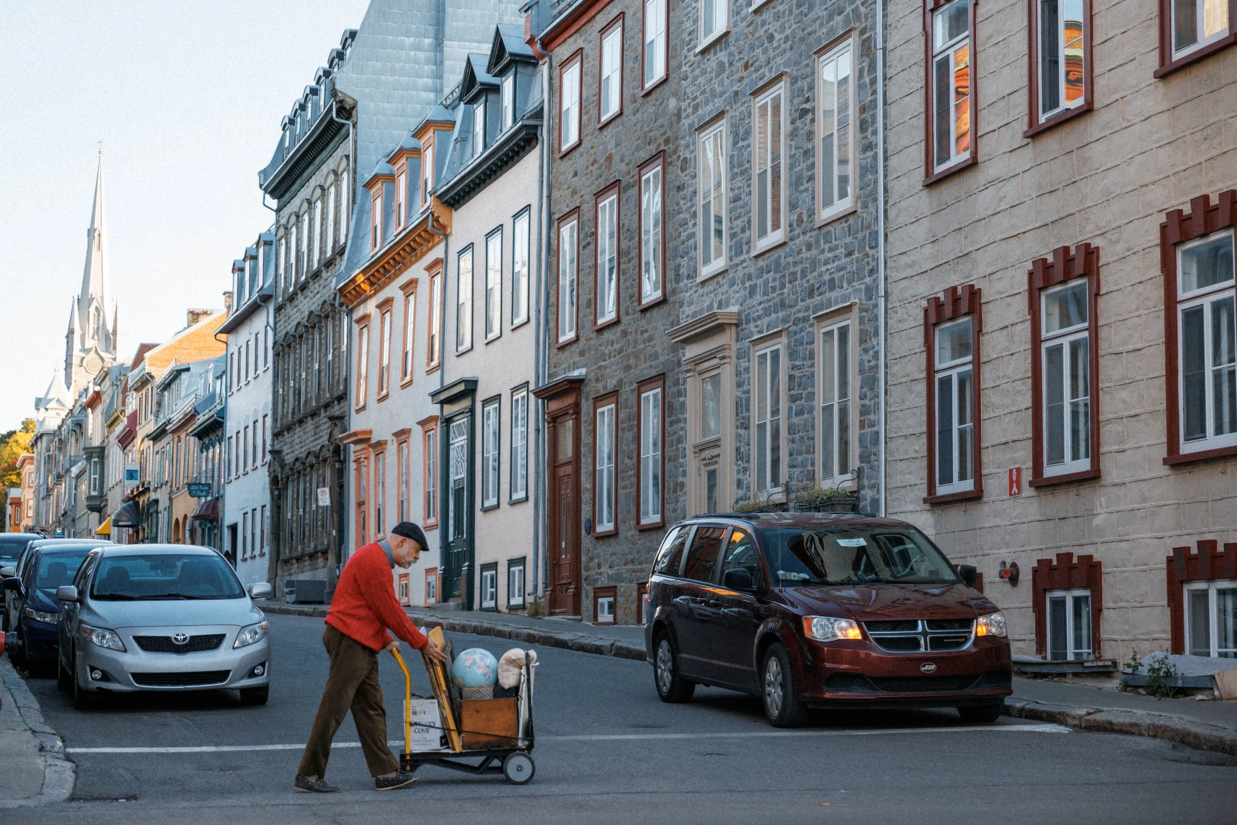 Street Photography | Man and Cart | Québec City, Québec