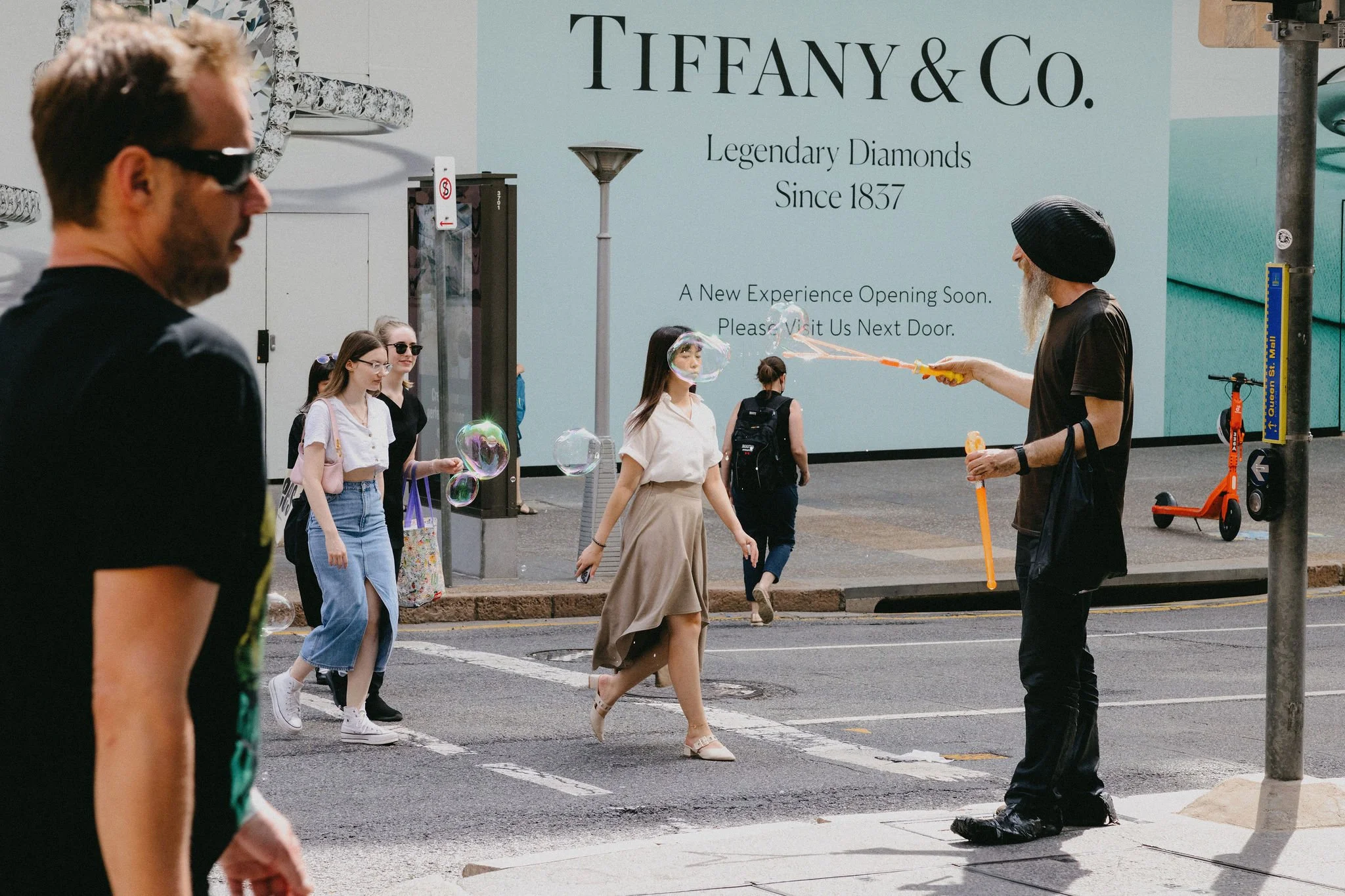Street Photography | Brisbane Bubbles | Brisbane, Australia