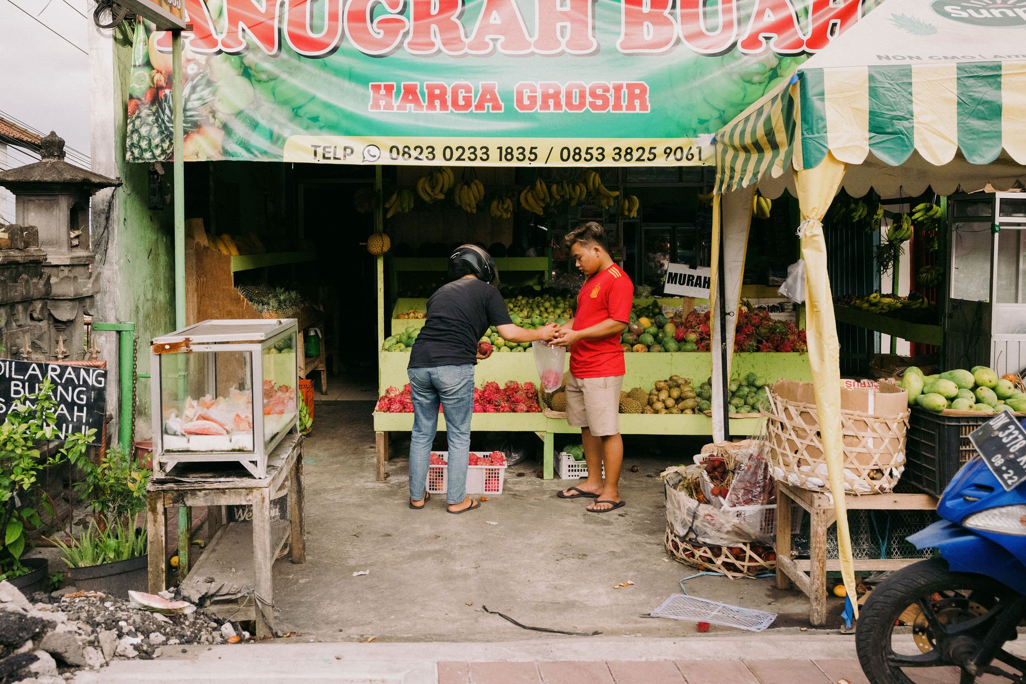 London-Photographer-Ian-Kobylanski_Bali-Indonesia-Street-Photography_31.jpg