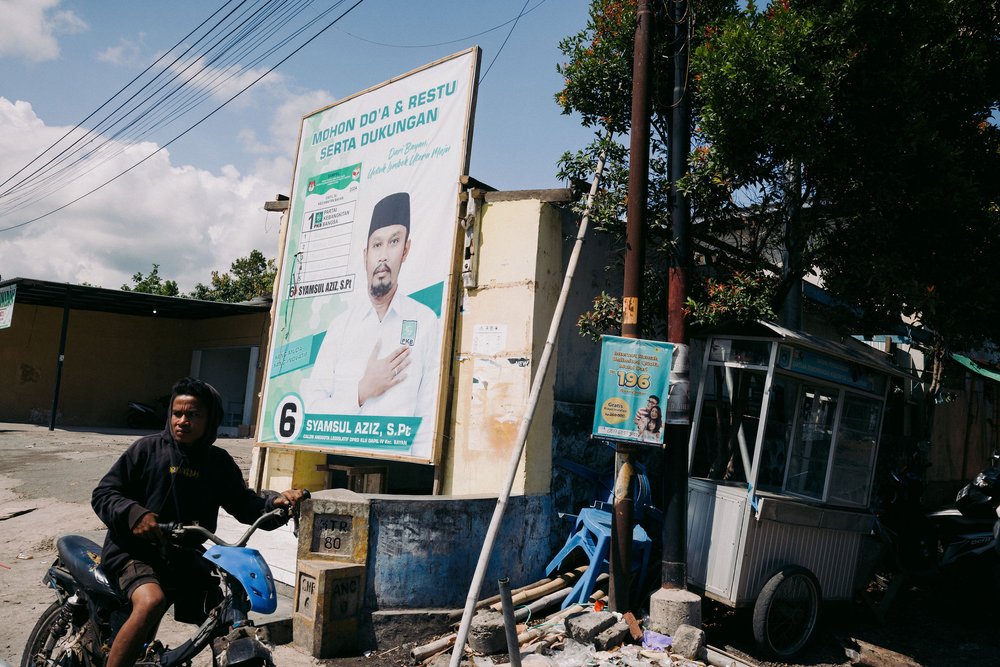 London-Photographer-Ian-Kobylanski_Lombok-Indonesia-Street-Photography_42.jpg