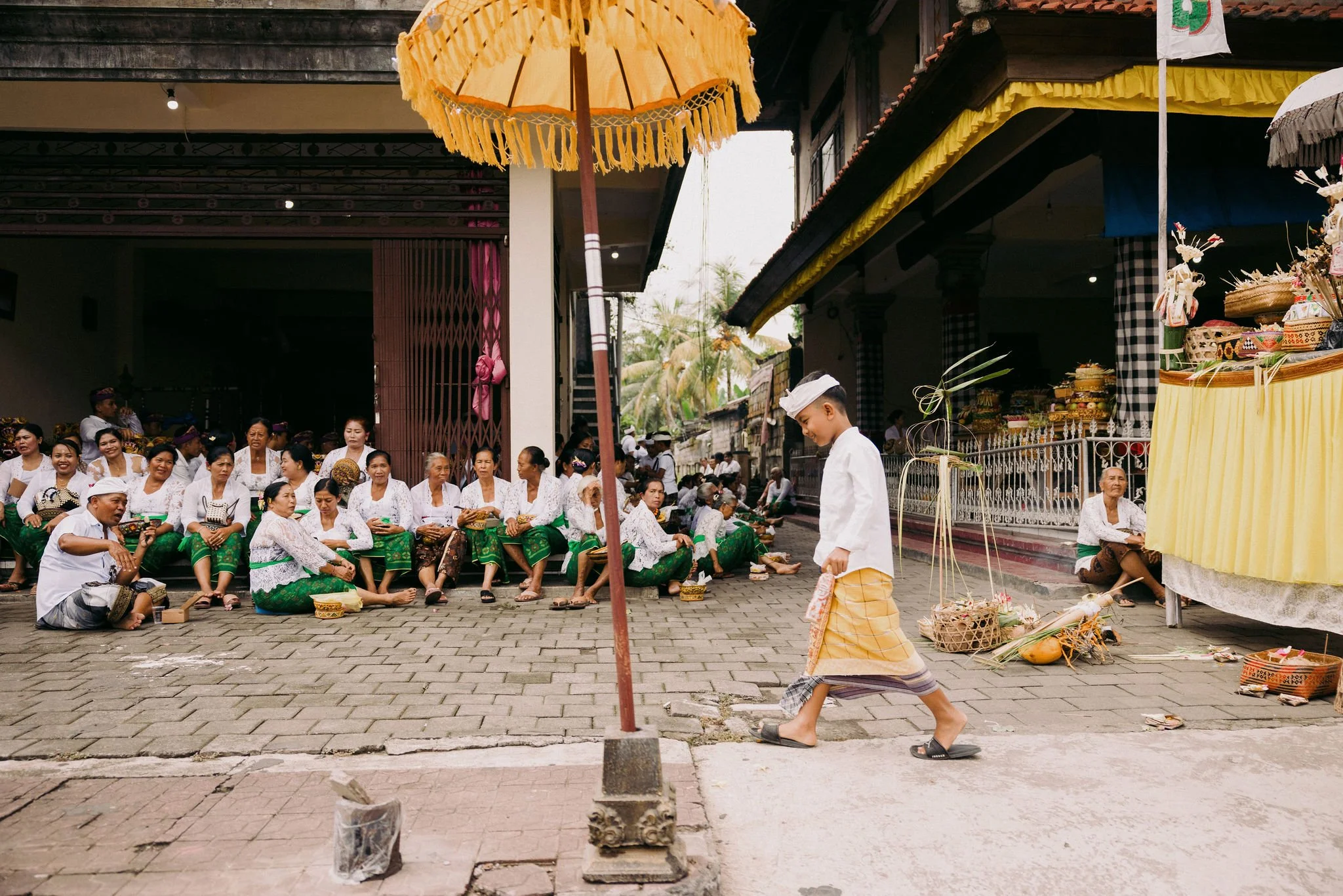 Street Photography | Walking to Temple | Bali, Indonesia