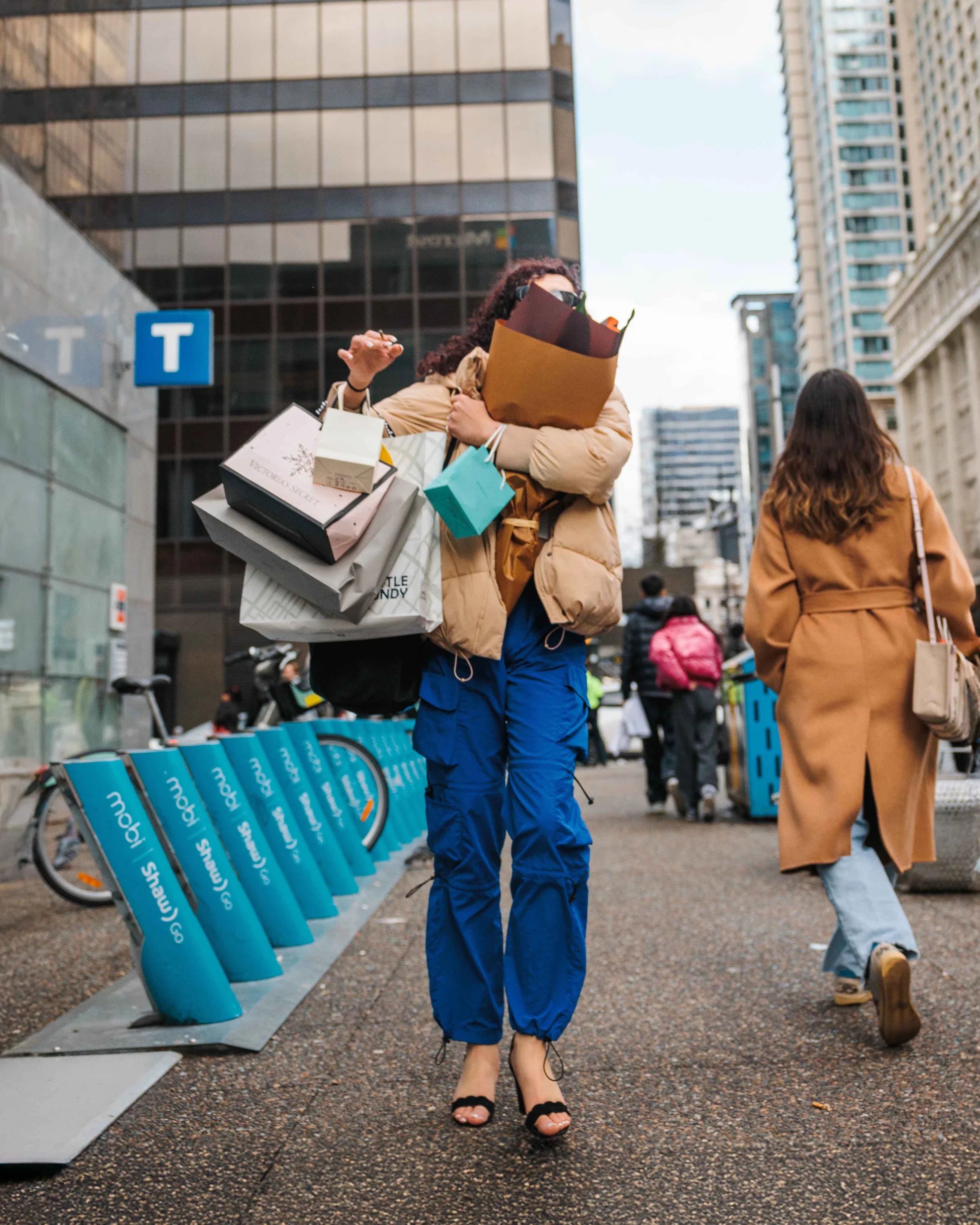 Street Photography | Shopping Haul | Vancouver, BC