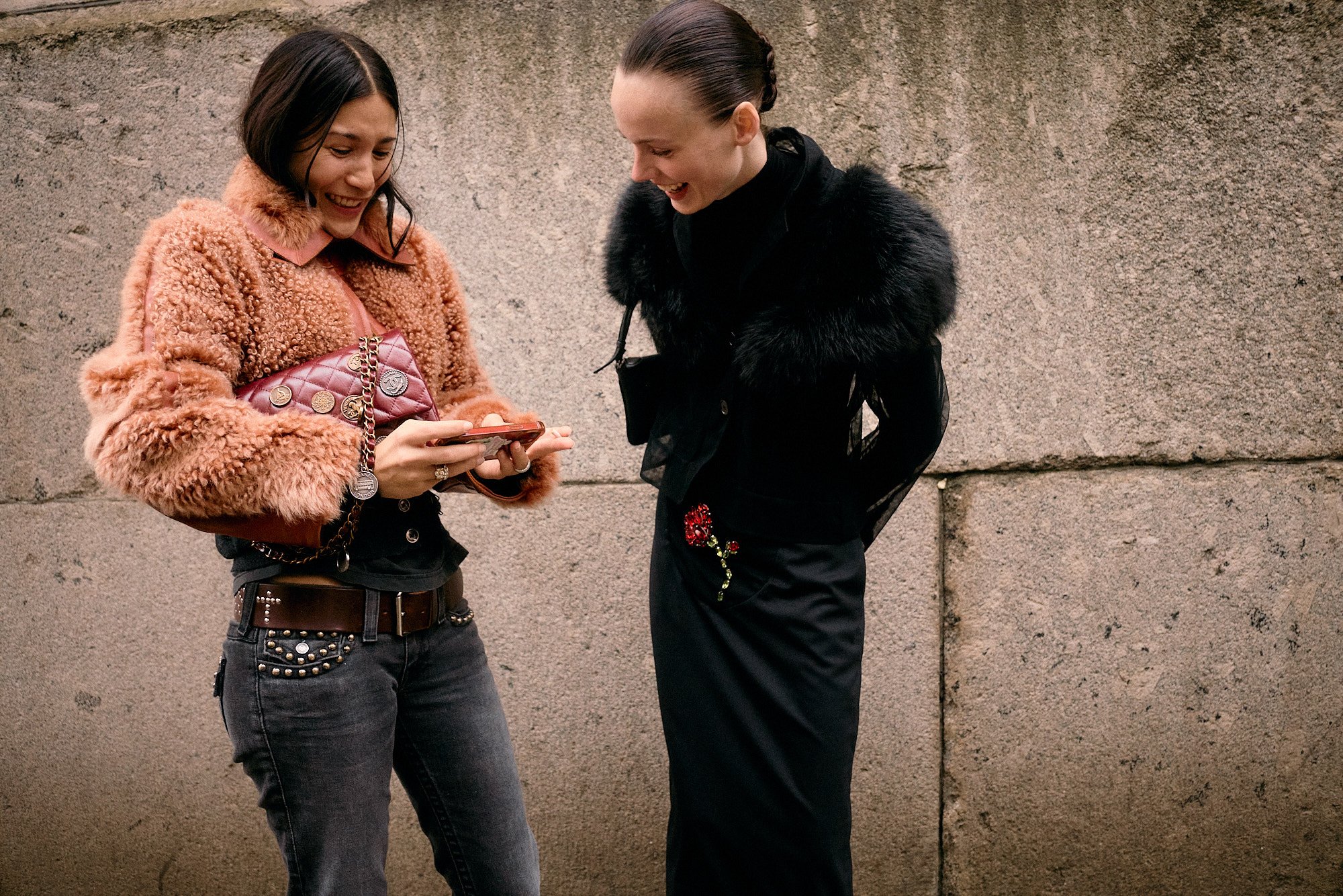 Steet Photography London | Smiling in the Rain