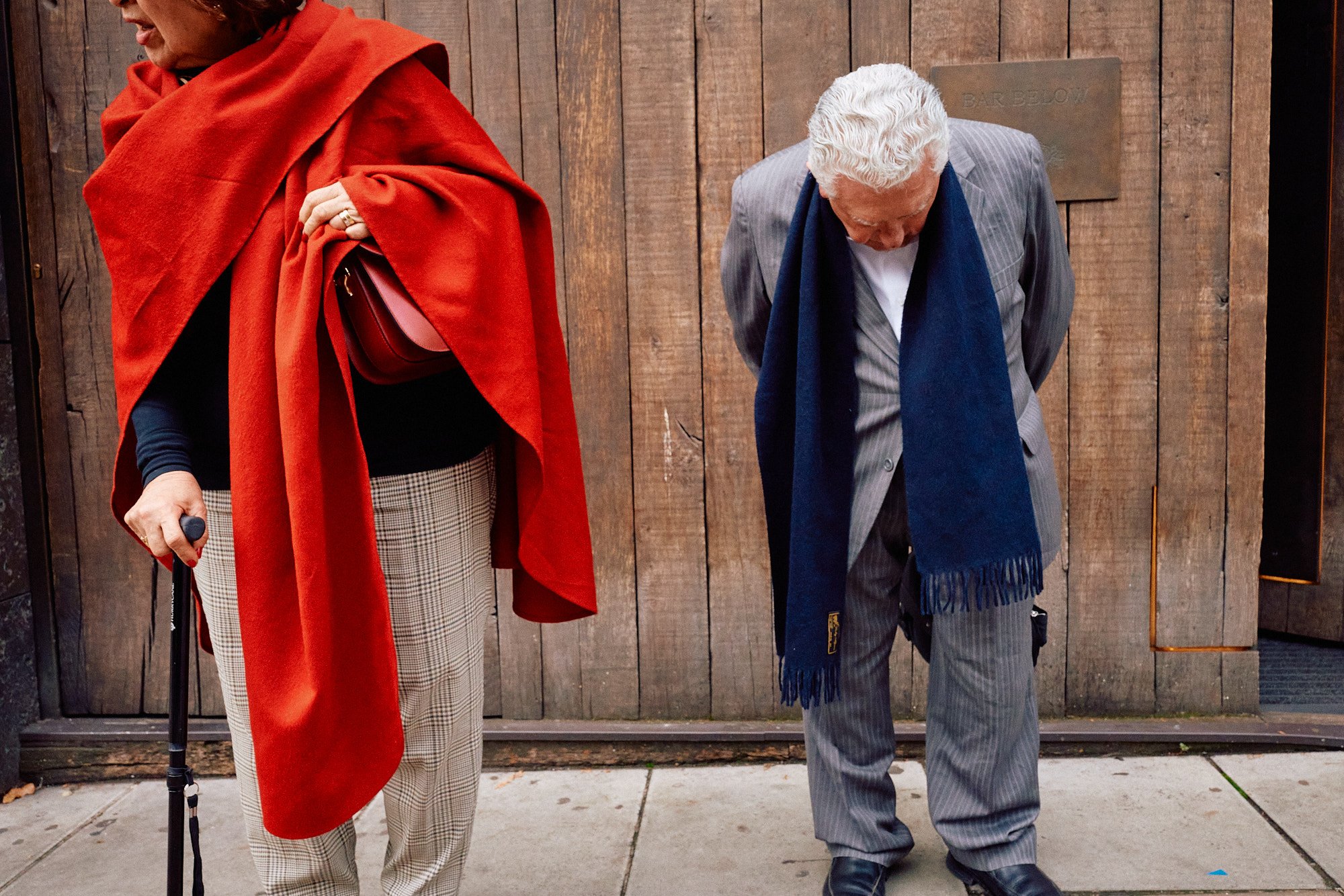 Steet Photography London | Matching Scarves