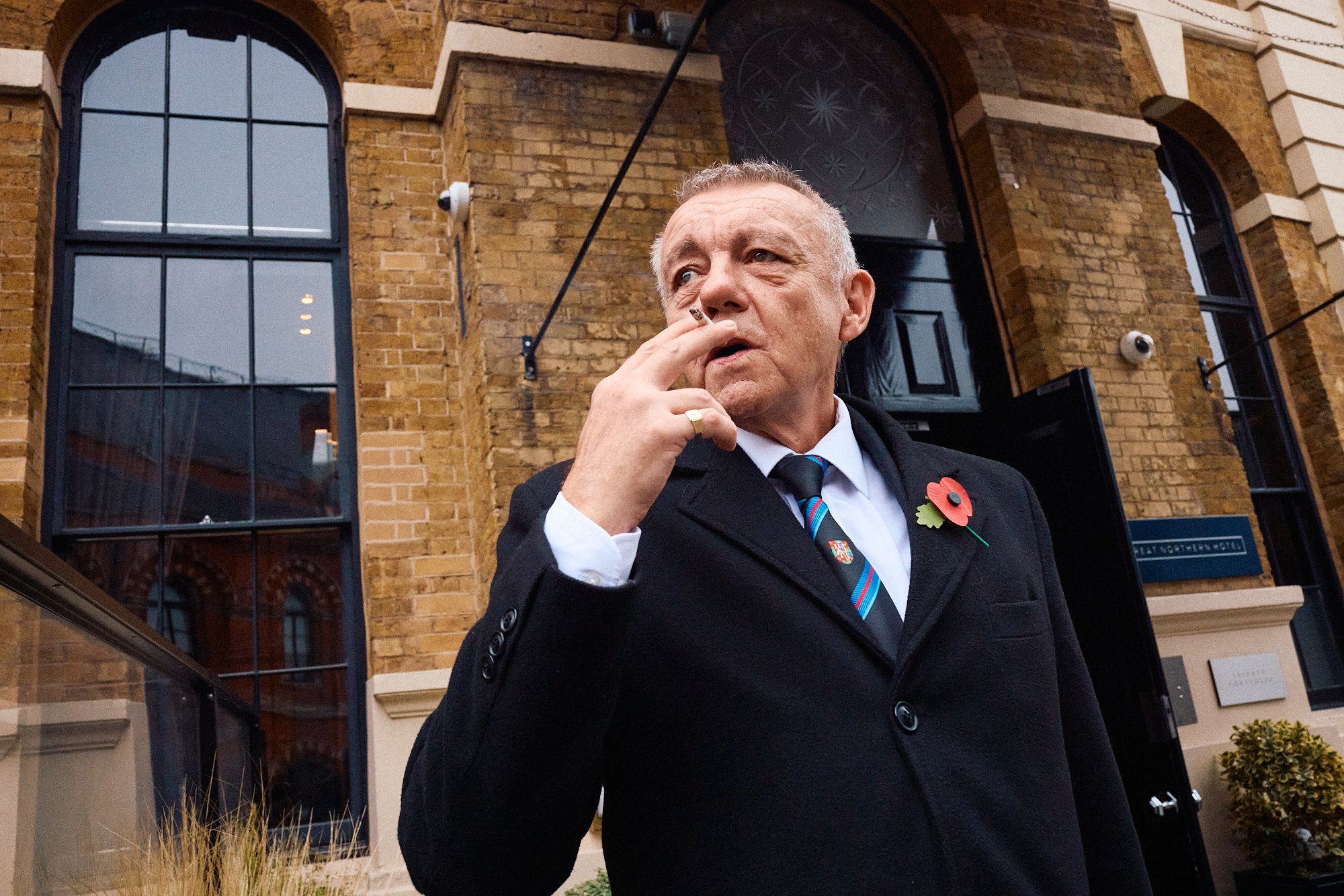 Steet Photography London | Well Dressed Smoke
