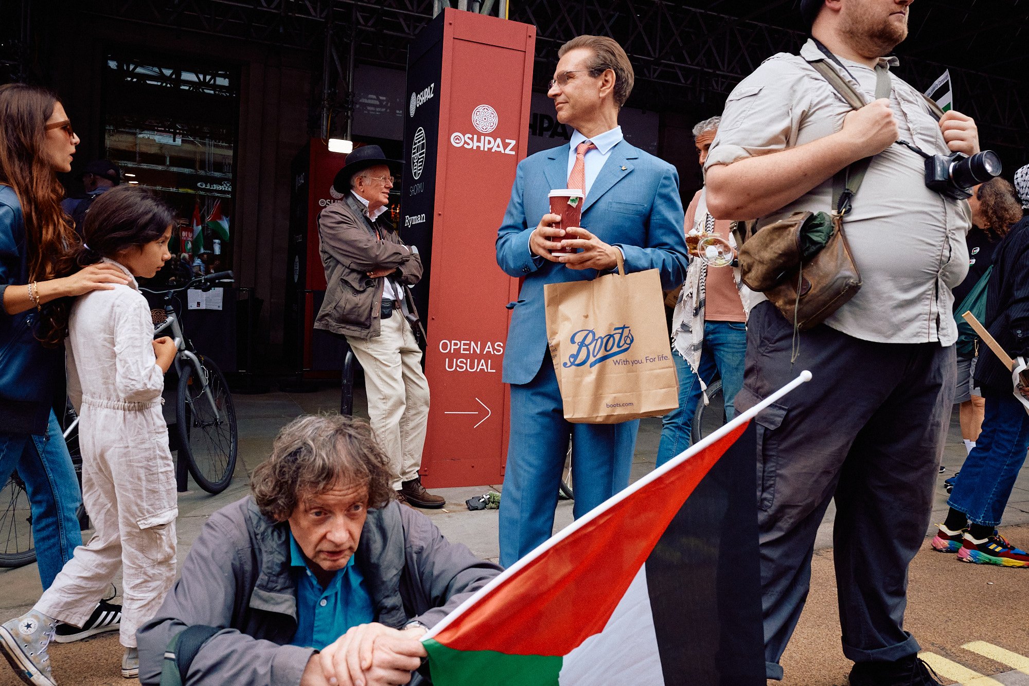 Steet Photography London | Faces of Free Palestine March