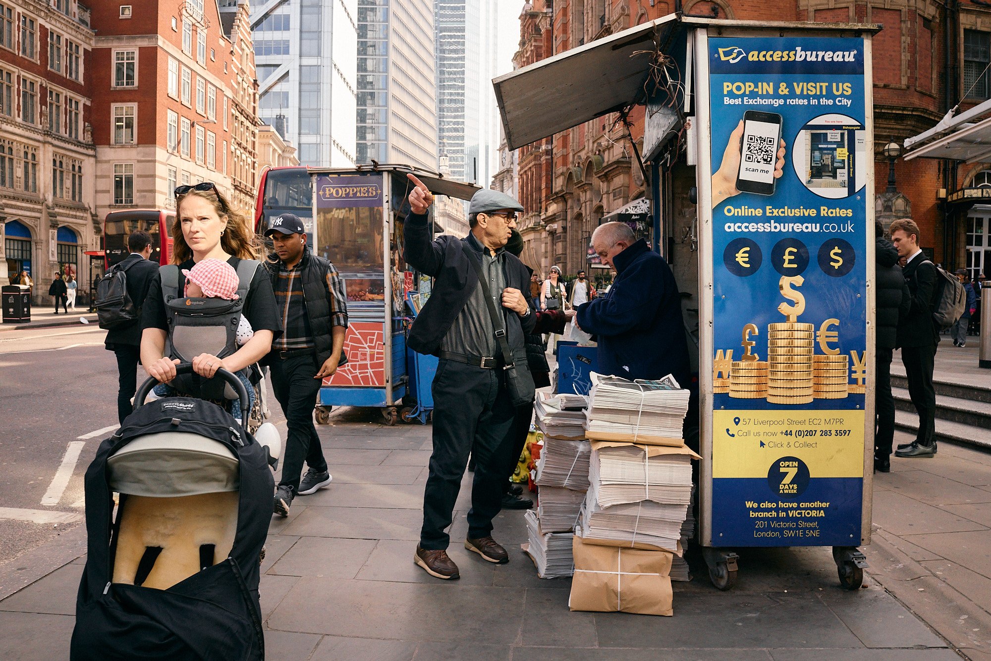 Steet Photography London | Liverpool Street Papers
